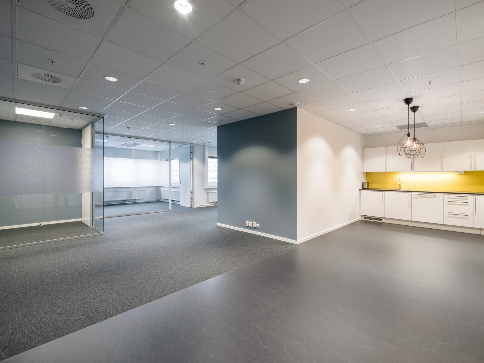 Arealet er på ca. 152 kvm. Galleribilde