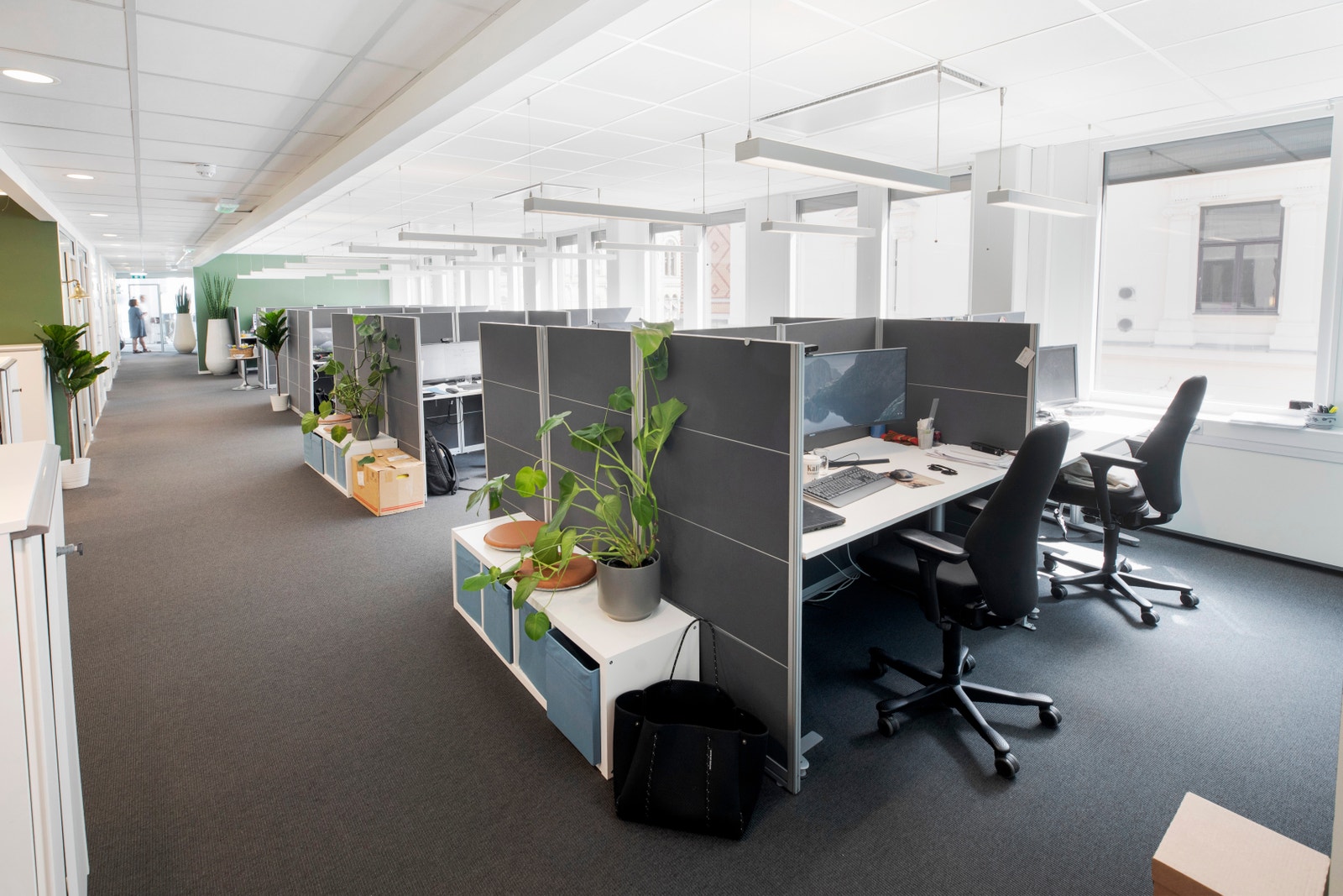 Åpne og lyse lokaler. Galleribilde