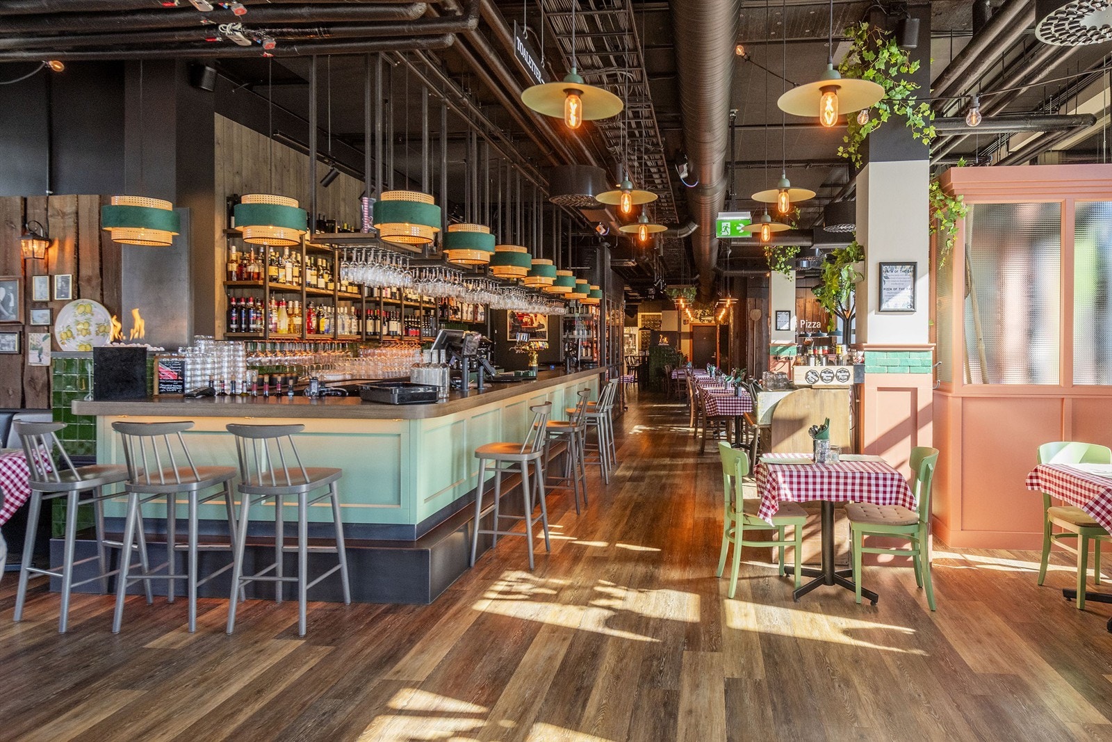 Mamma pizza - italiensk restaurant Galleribilde