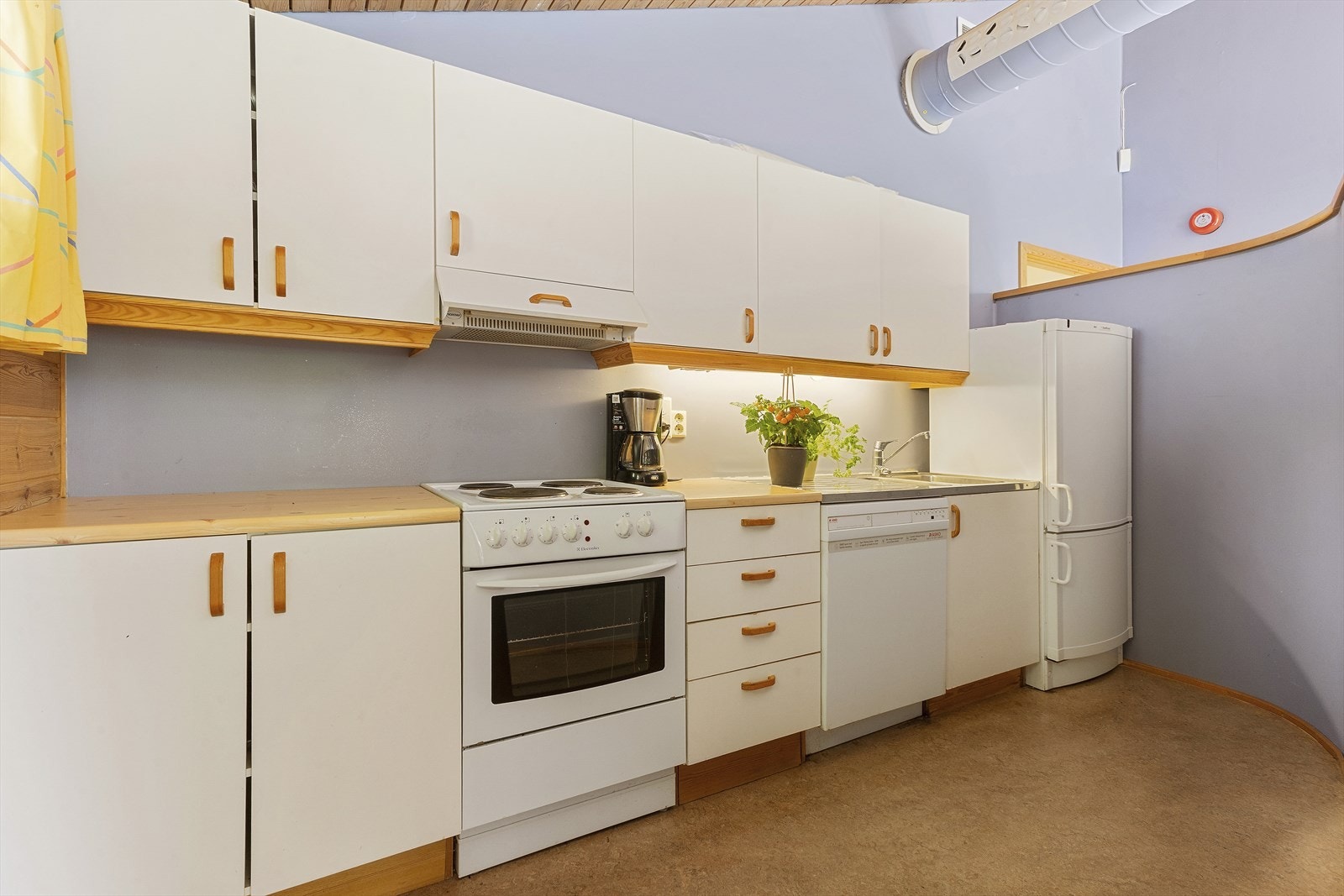 Kjøkken tilknyttet kantina Galleribilde