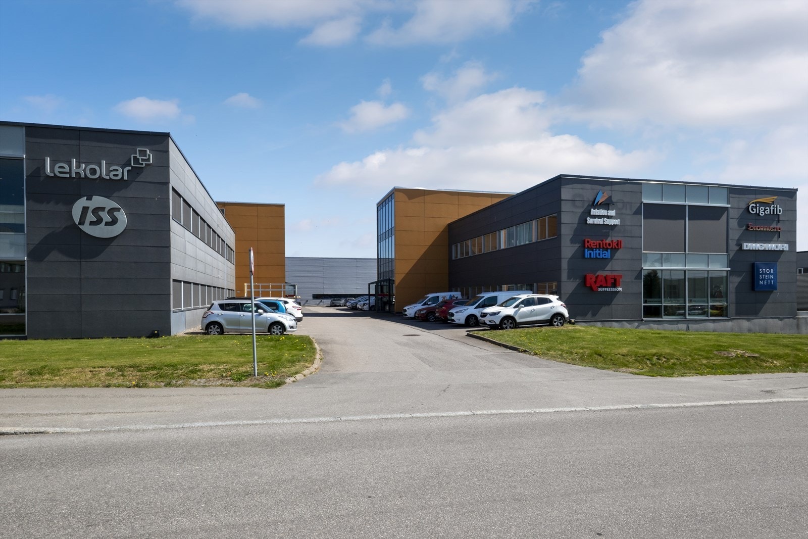 Wirgenes vei 8 a og b Galleribilde