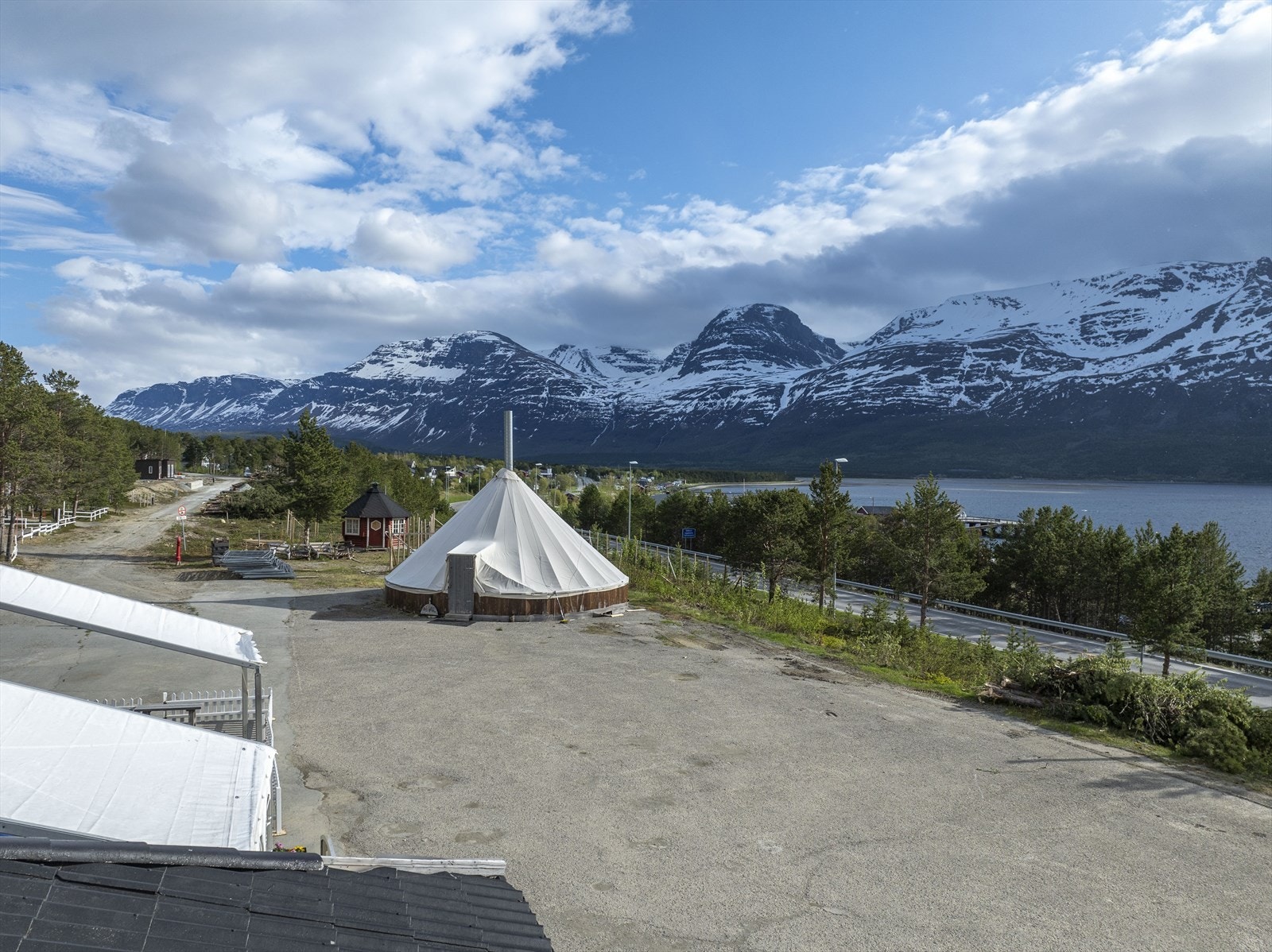 utsikt fra eventuell ny 2 etasje Galleribilde