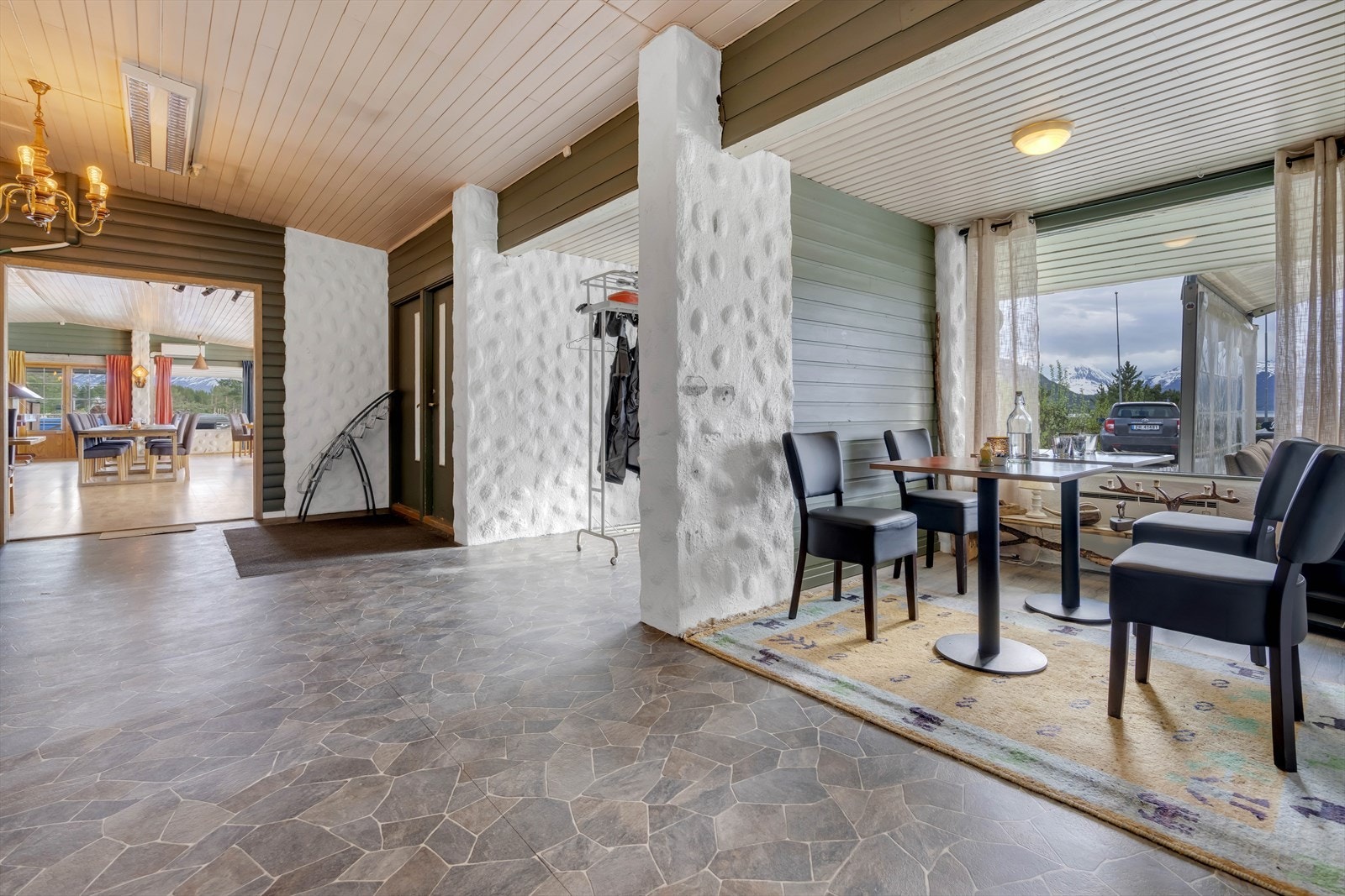 Inngangsparti Galleribilde