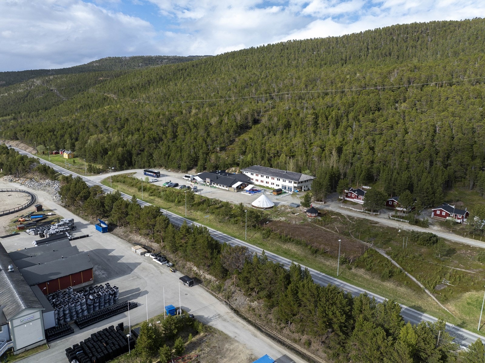 E6 passerer rett forbi Galleribilde