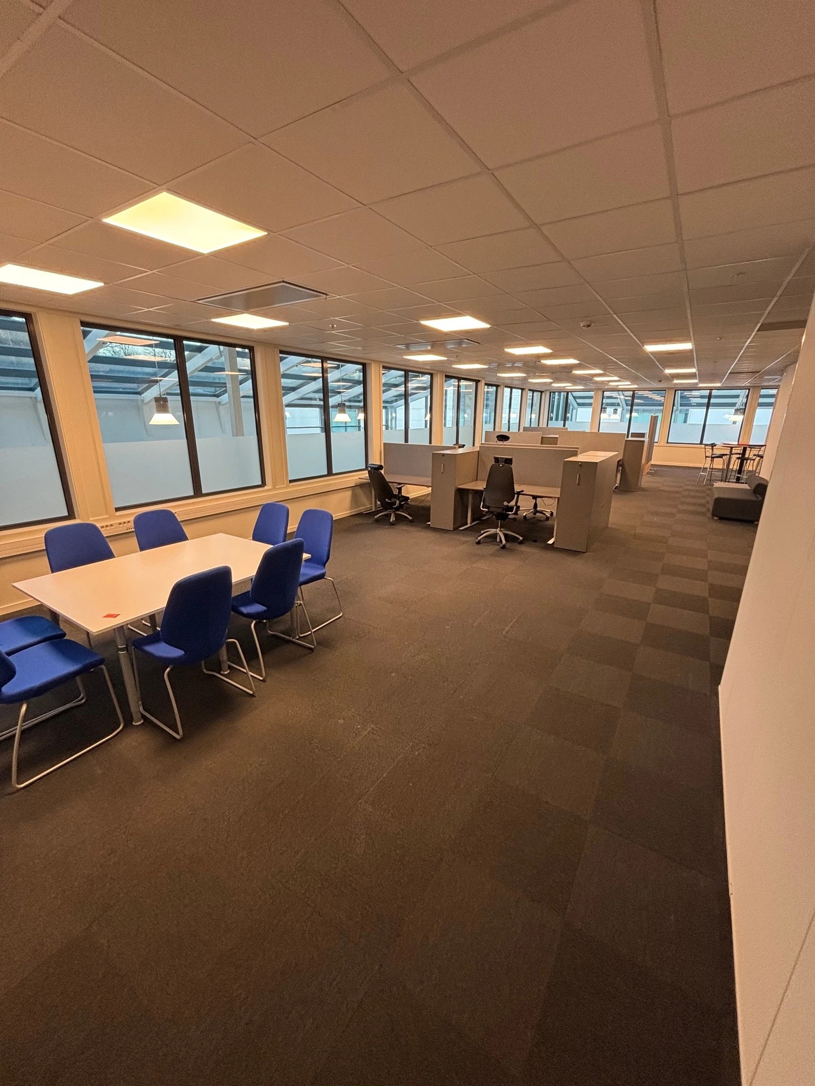 Ledige lokaler, 180m2 Galleribilde