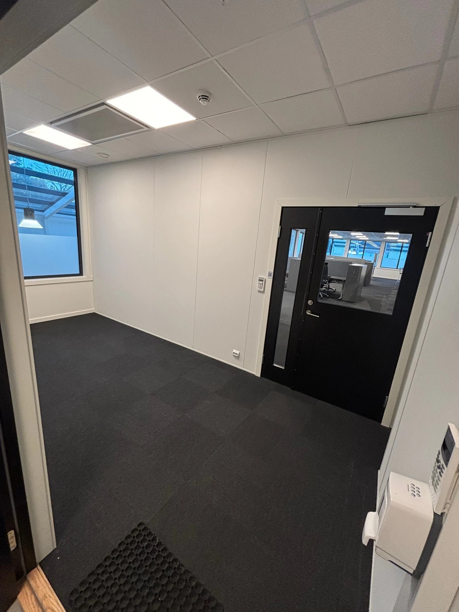 Ledige lokaler, 180m2 Galleribilde