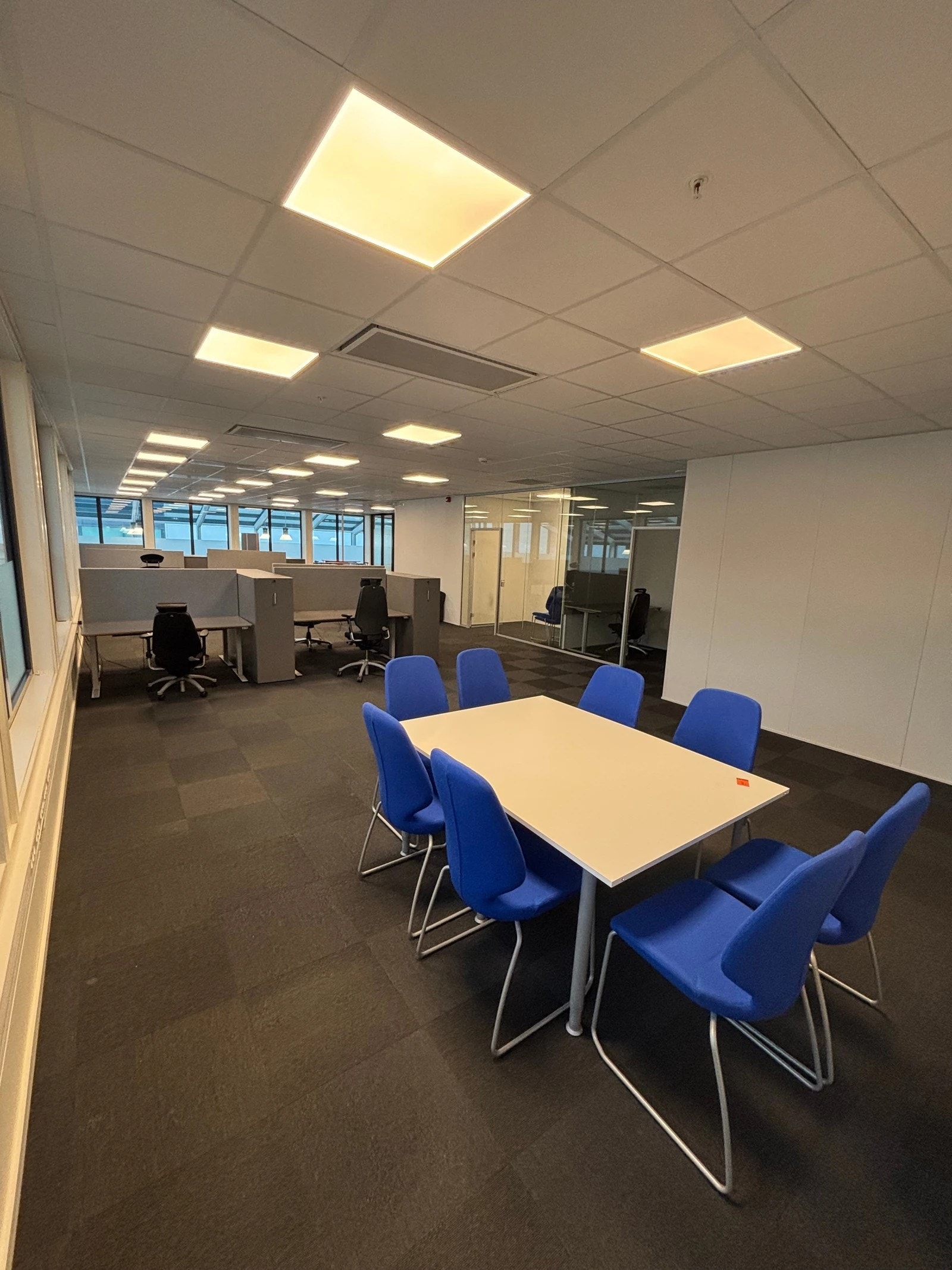 Ledige lokaler, 180m2 Galleribilde