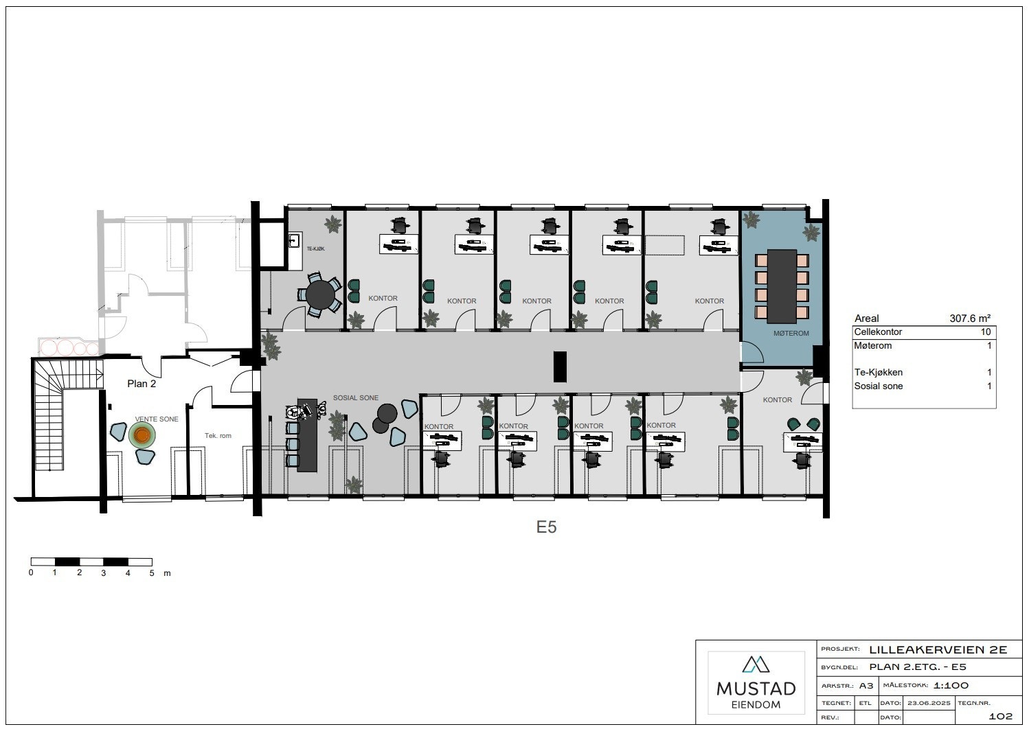 Arealet har kontorer, kjøkken og møterom og er på 307 kvm Galleribilde