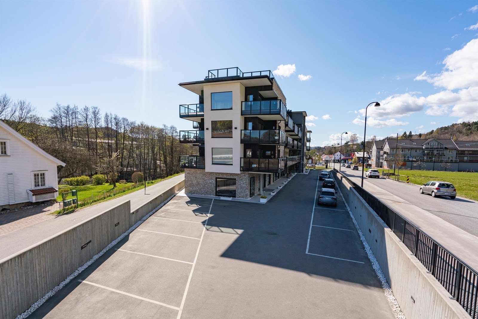 Utvendig parkering Galleribilde