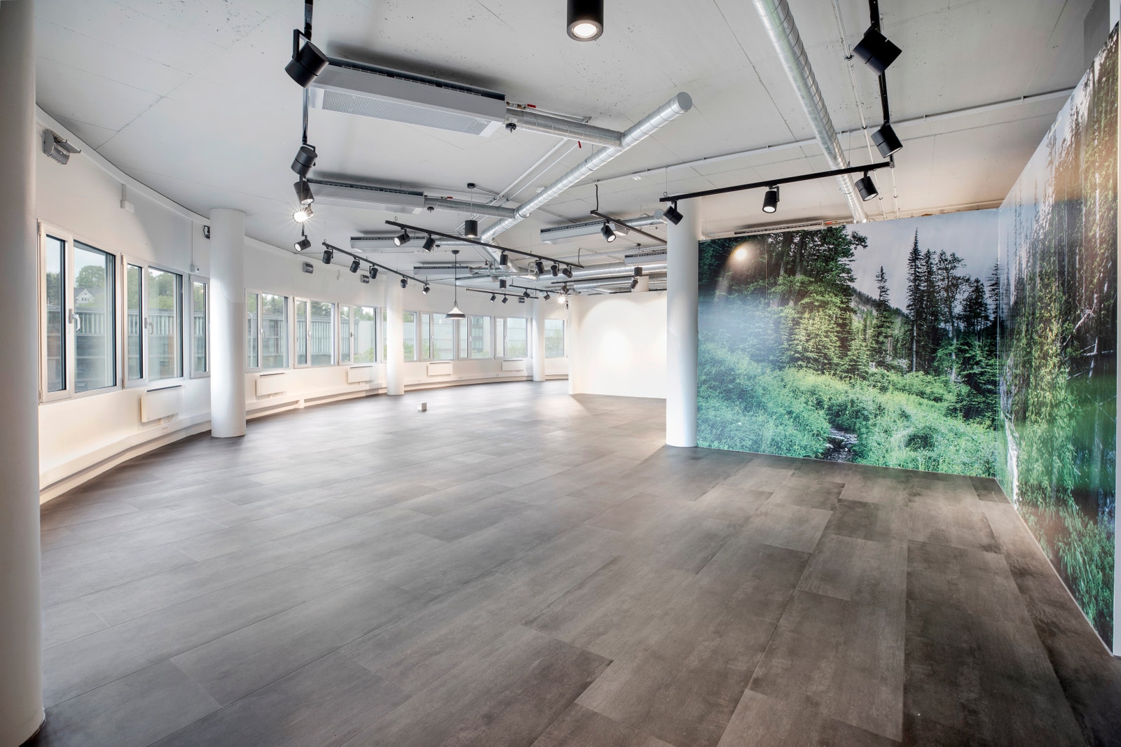 Lokalene "as is" kan tilpasses etter behov Galleribilde