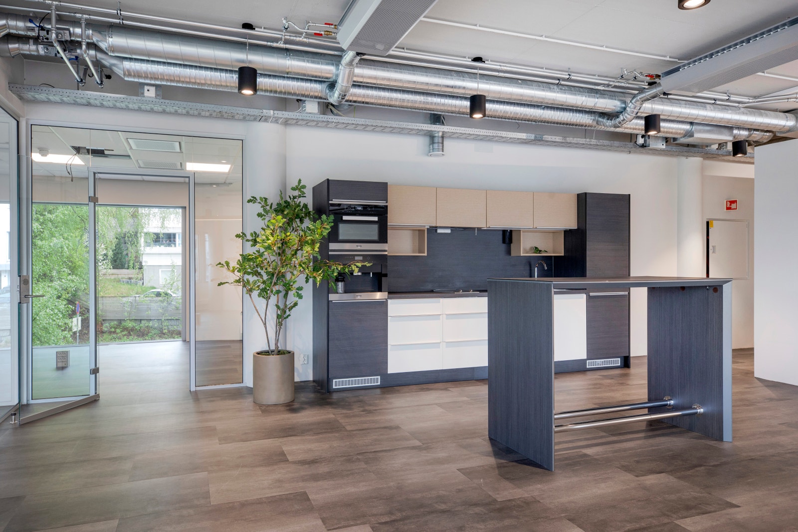 Lokalene "as is" kan tilpasses etter behov Galleribilde