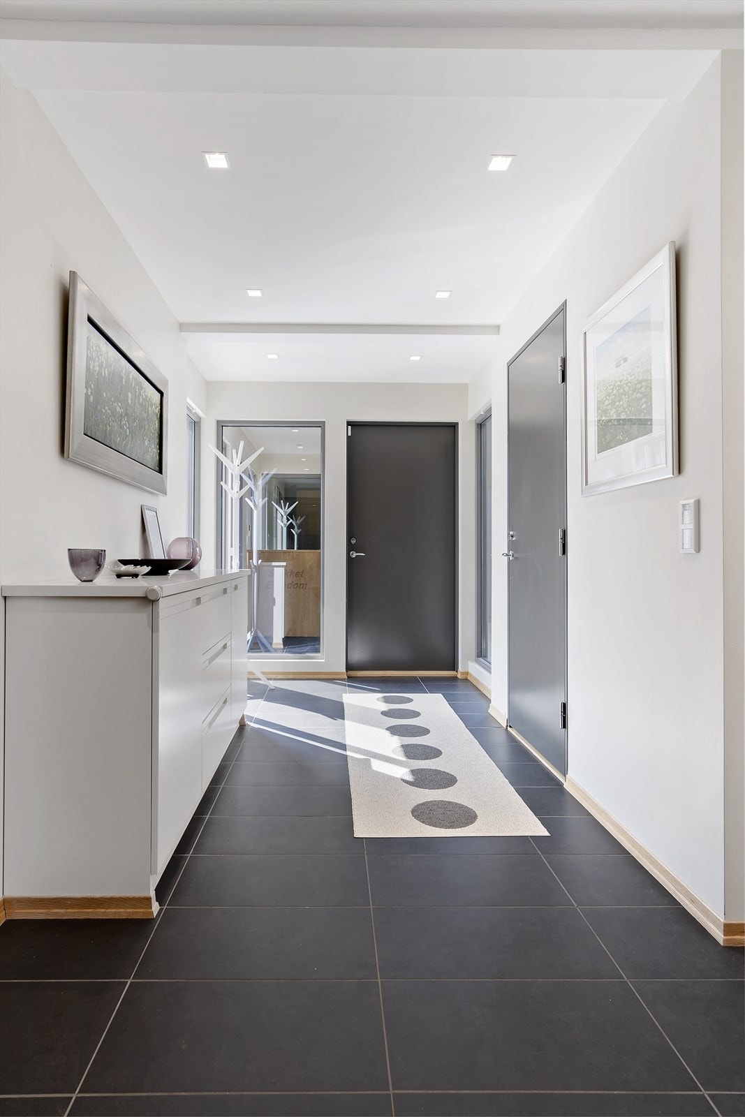 Inngansparti nordre fløy Galleribilde