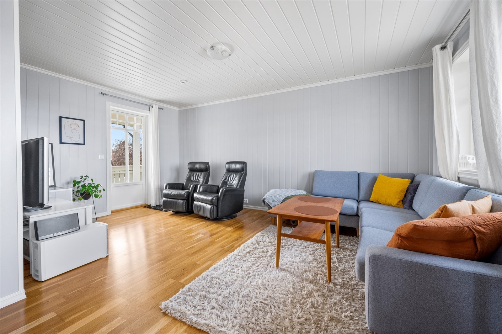 Himlingen er lagt med panel (MDF) Galleribilde