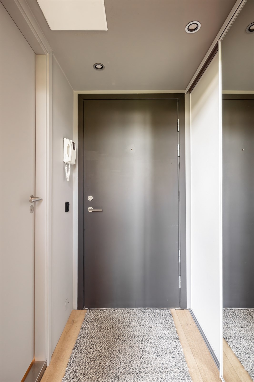 Det disponeres en bod i kjeller på 2 m² Galleribilde