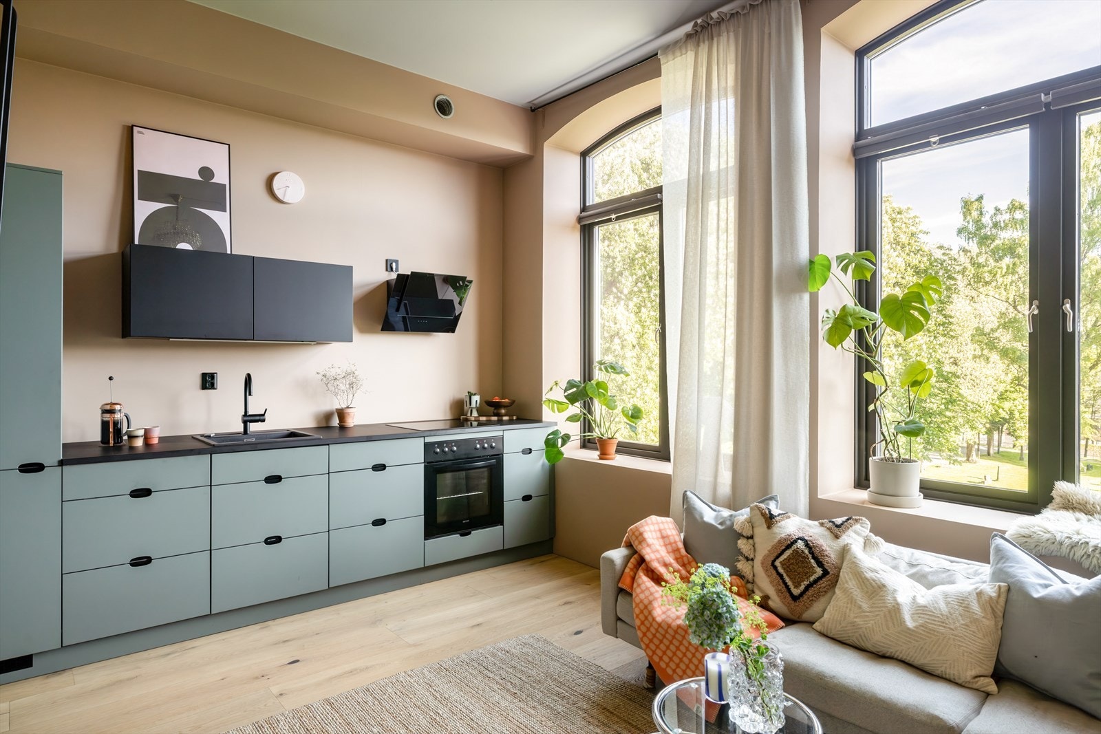 Oda Sagstuen v/Nordvik Bjørvika har gleden av å presentere Alnagata 11! Galleribilde