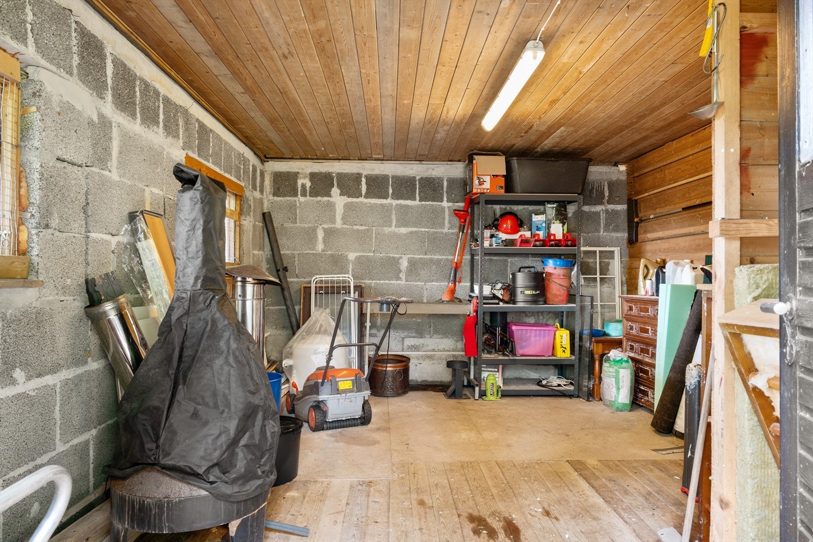 Grovkjeller. Galleribilde