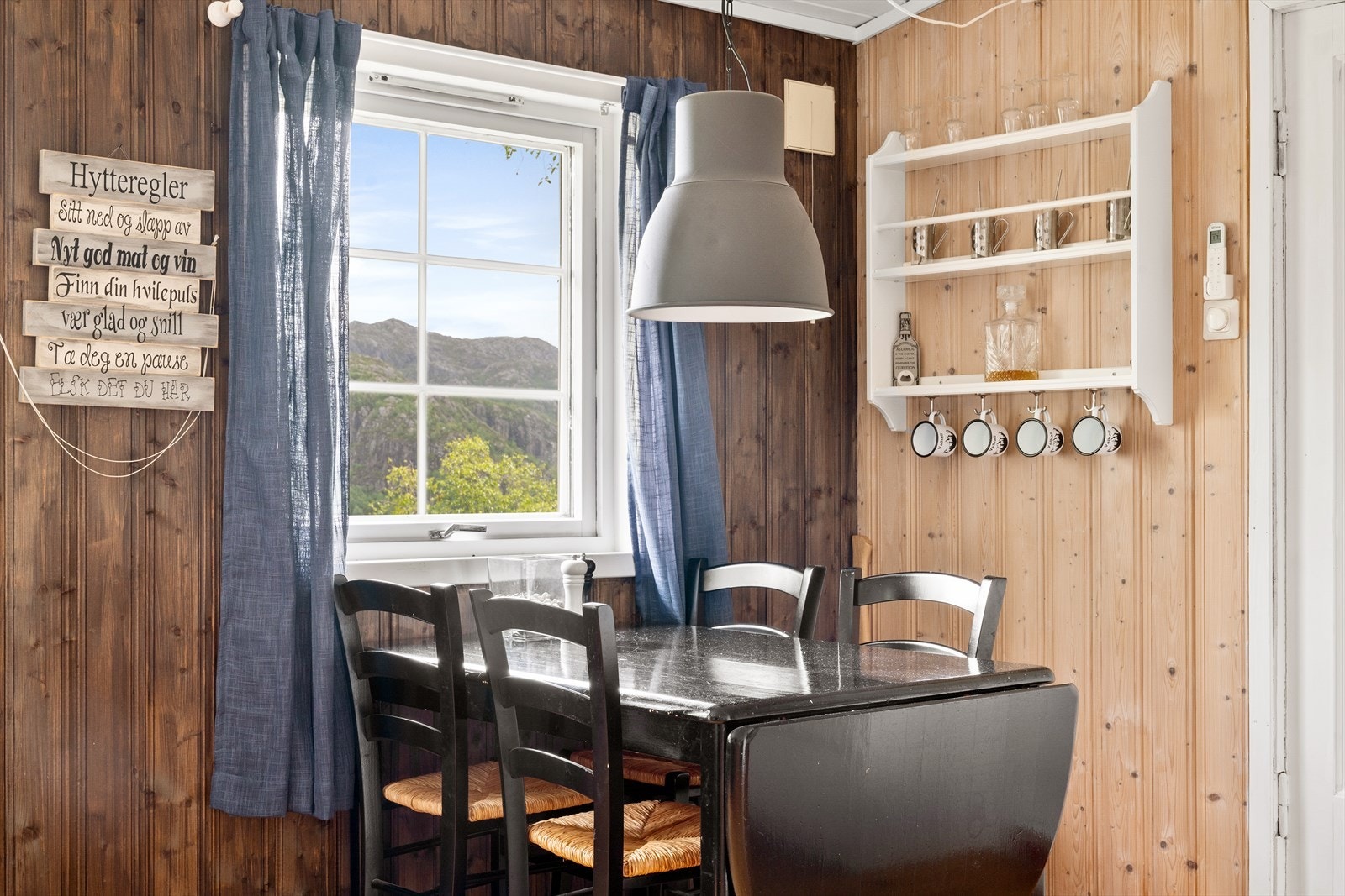 Nyt måltider til en herlig utsikt. Galleribilde