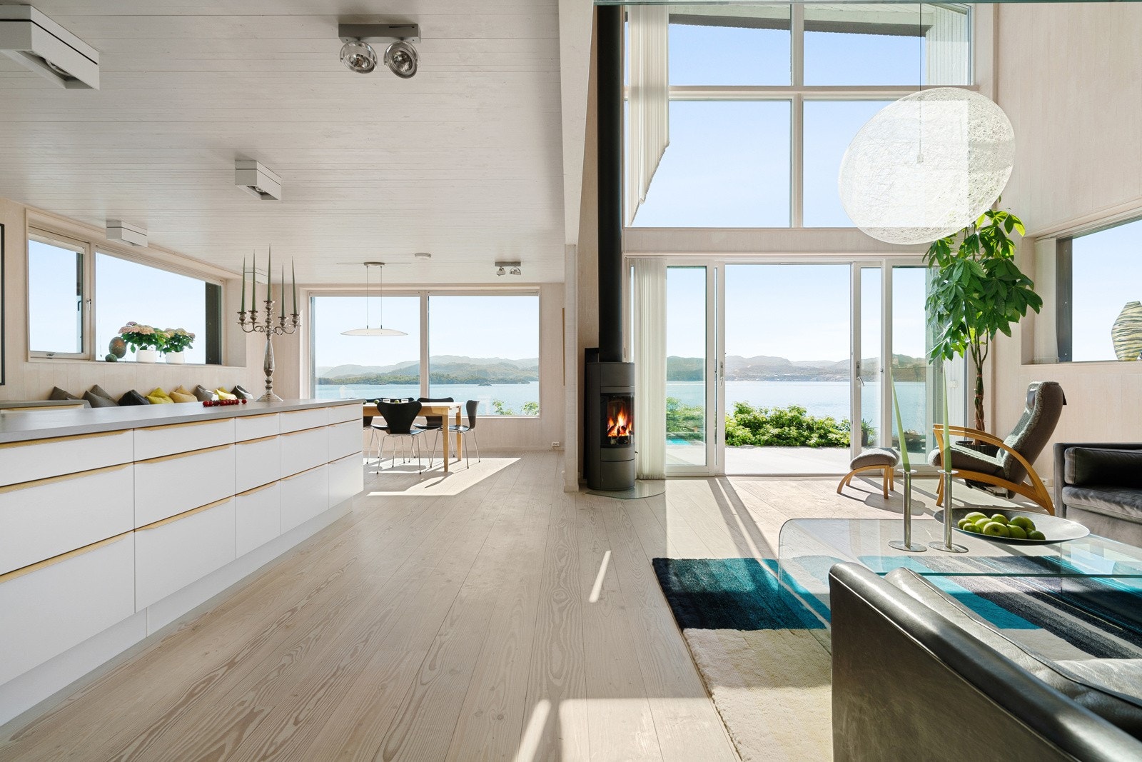 Et deilig sted å være. Her får man hus og hytte i ett. Galleribilde