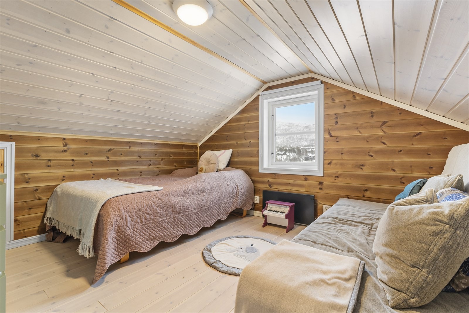 Soverom nr. 4 Galleribilde