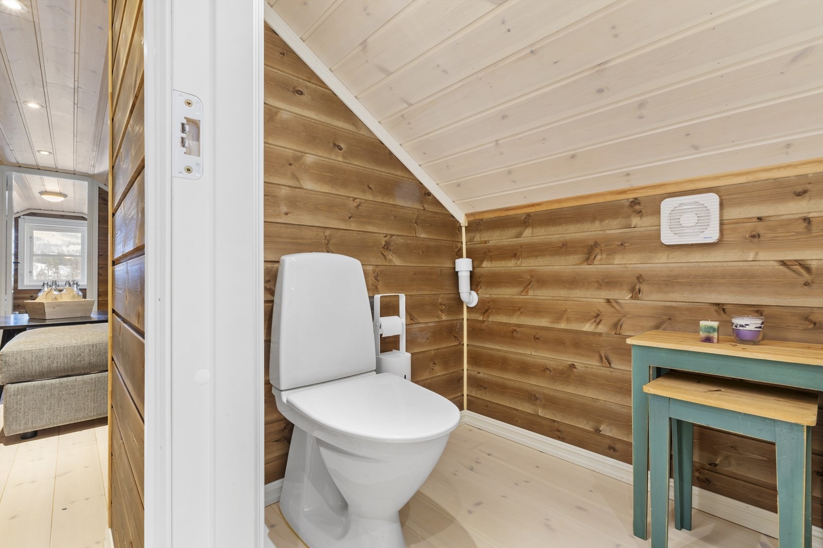 Praktisk baderom i andre etasje Galleribilde