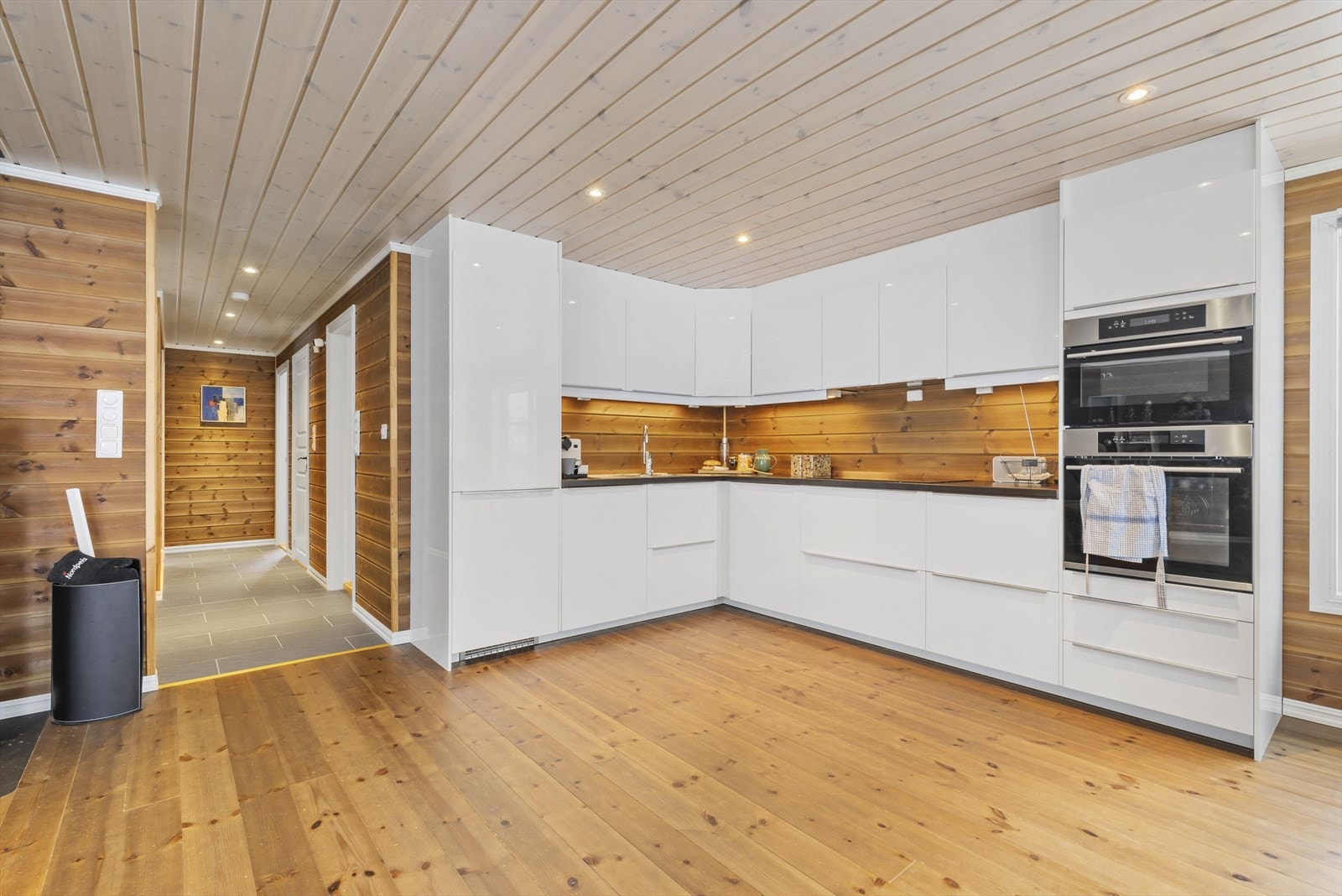 Integrerte hvitevarer følger med handelen Galleribilde