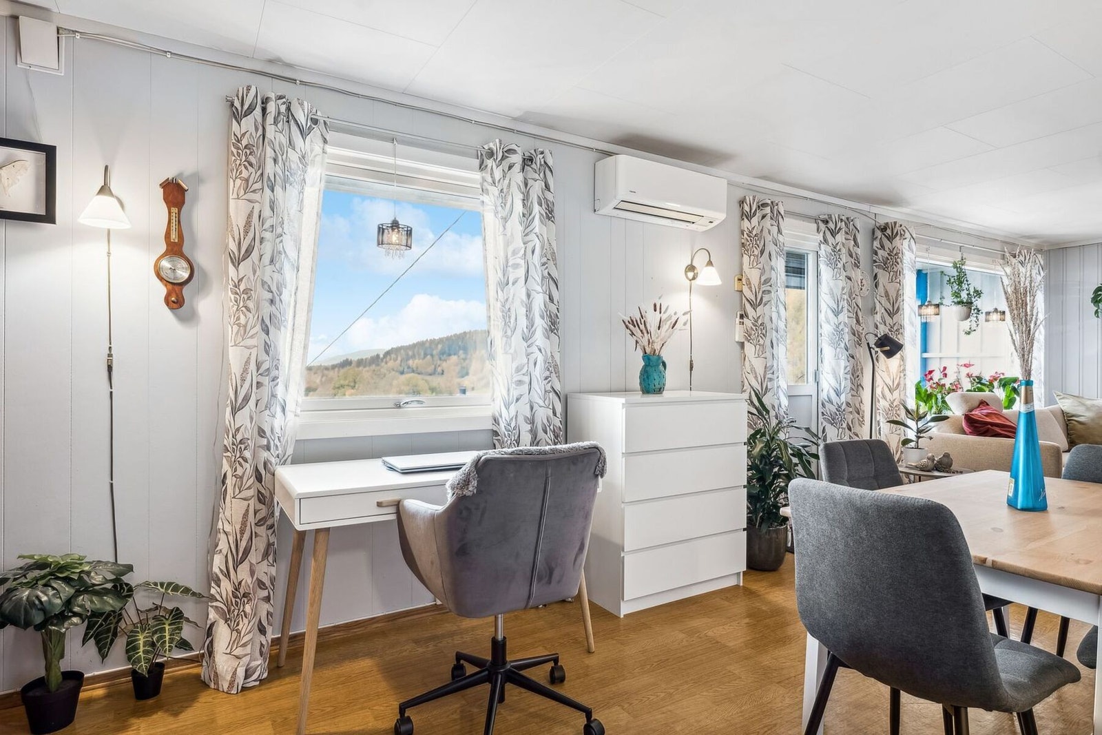 Spisestue. Galleribilde