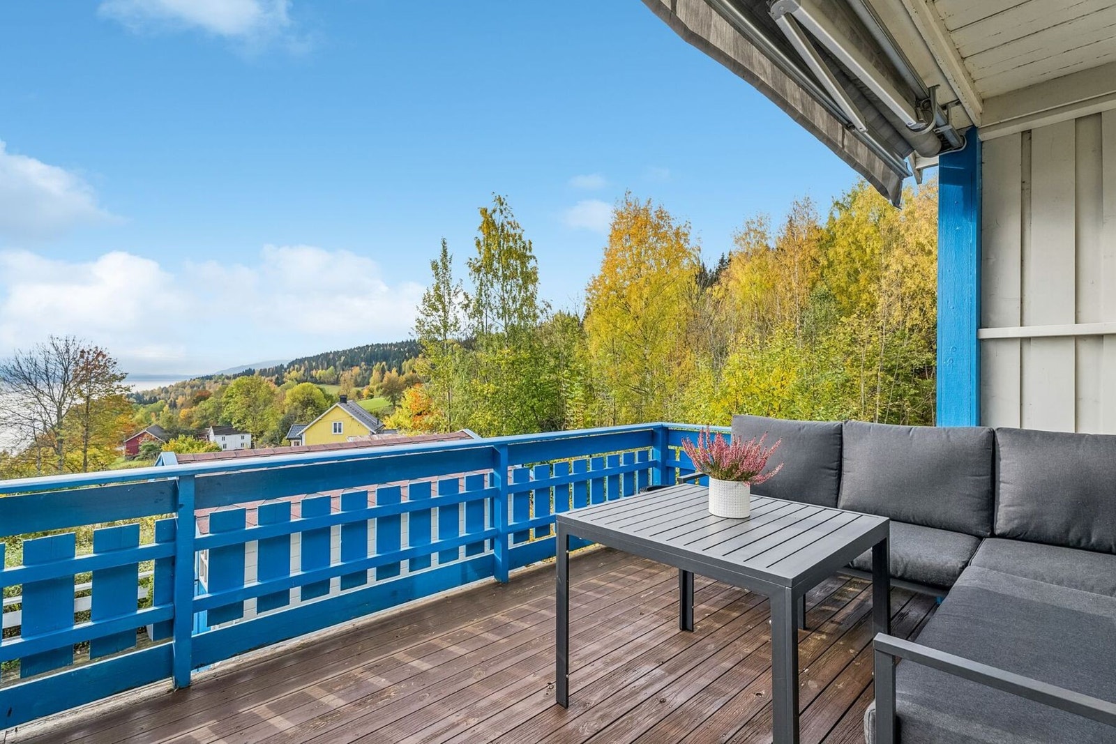 Et perfekt sted å nyte sommeren med grilling og hyggelig selskap. Galleribilde