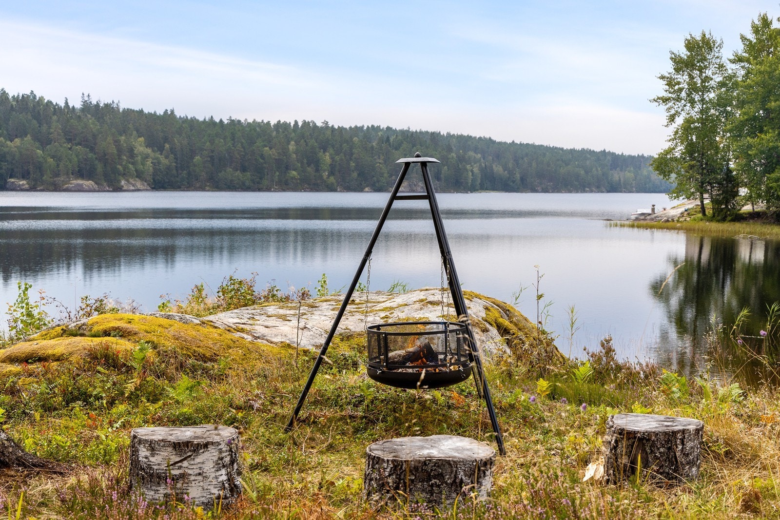 Området er idyllisk og vakkert året rundt. Her kan du nyte det gode hytteliv og la roen senke seg uten hverdagstresset. Galleribilde
