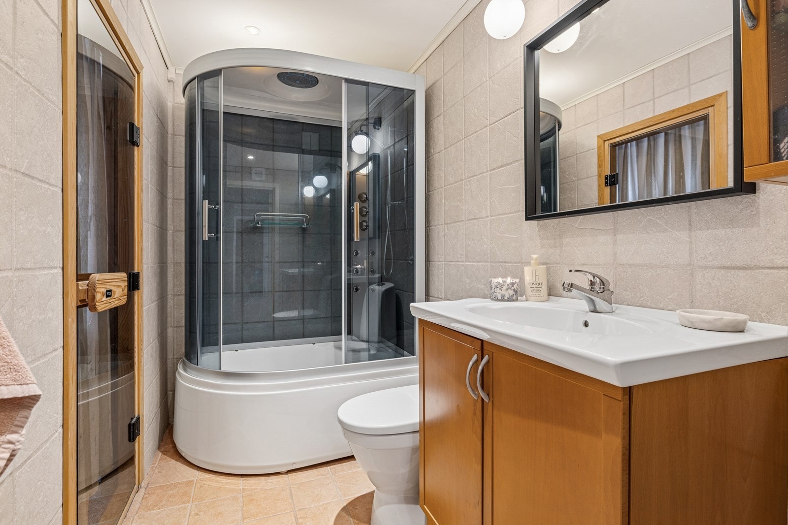 Bad i underetasje Galleribilde