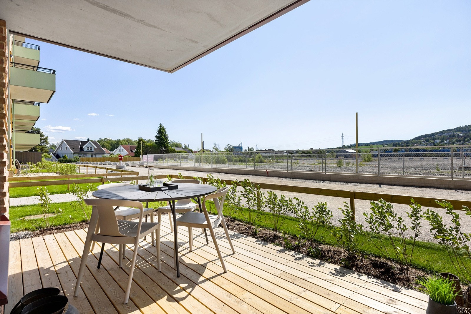 Markterrasse på ca. 18m². Galleribilde