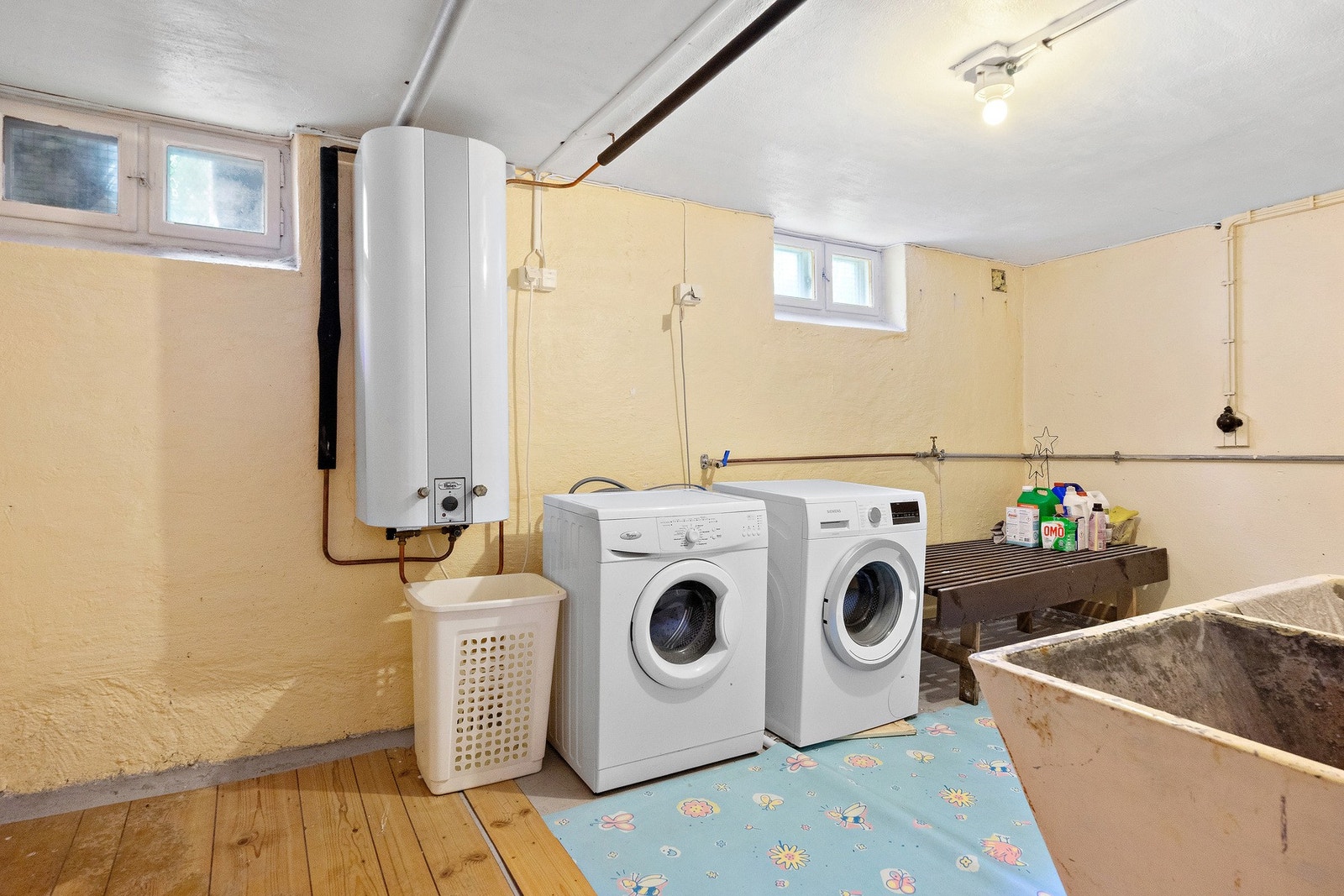 Vaskerom Galleribilde