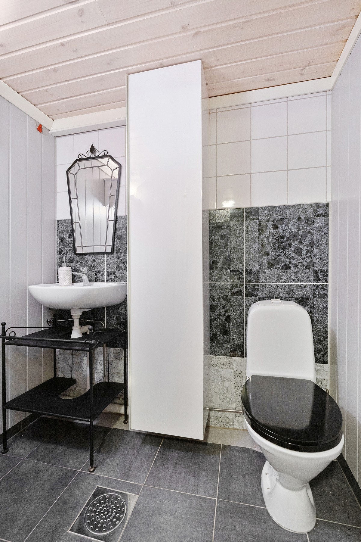 Toalettrom Galleribilde