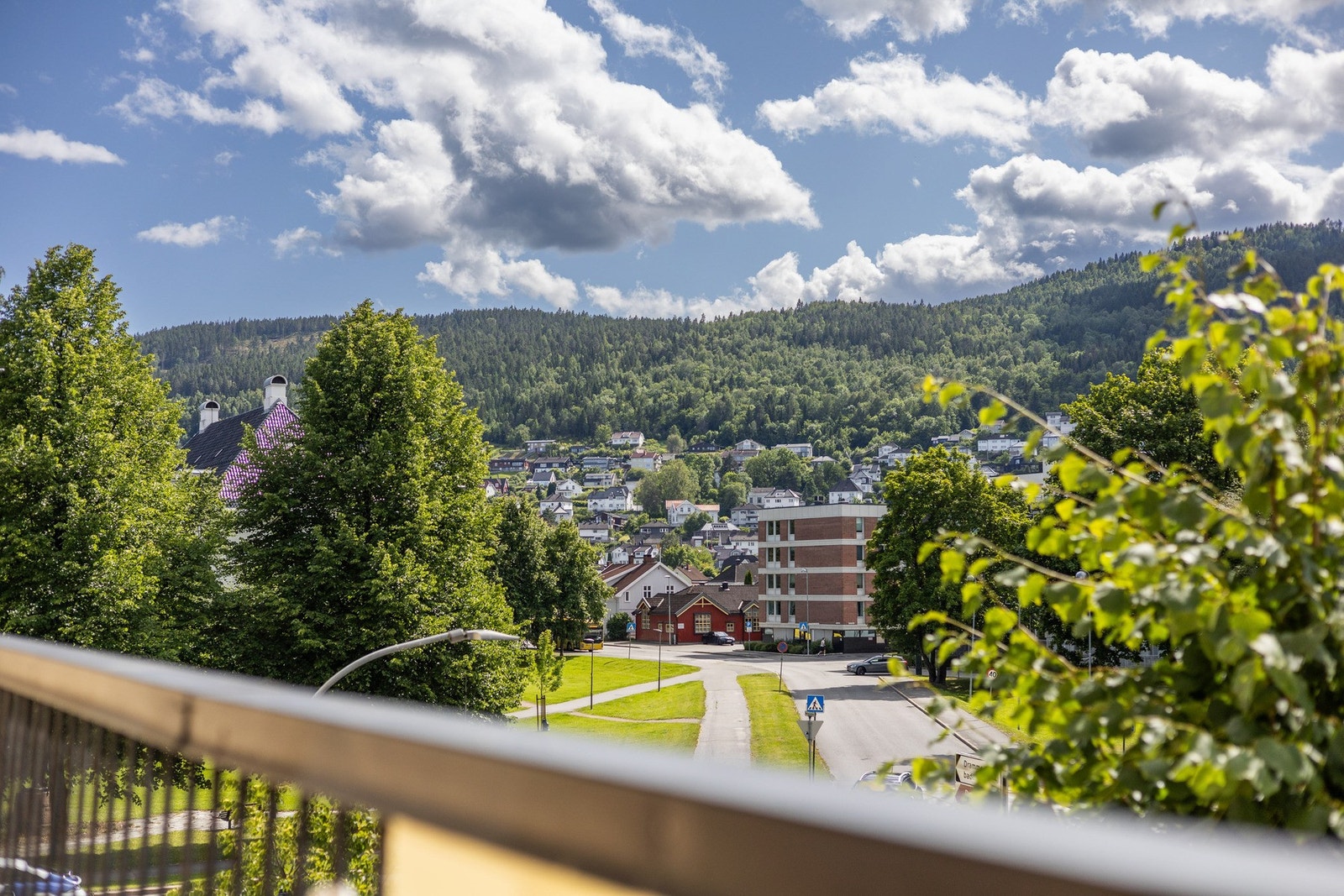 Utsikt mot Museumsparken og Strømsåsen Galleribilde