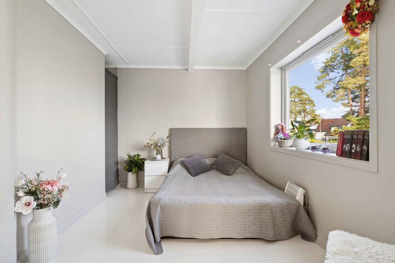 Soverom 3, 1 st etasje.
Utsikt over Oslofjorden og innseiling til Tønsberg. Galleribilde