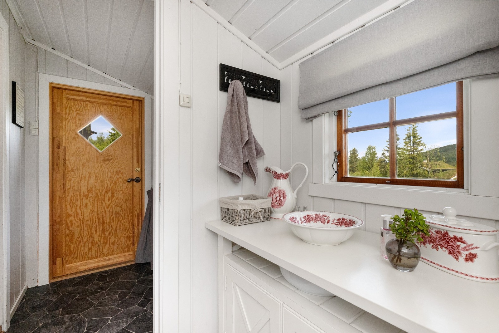 Utbedret vifte på biotoalett i 2023 Galleribilde