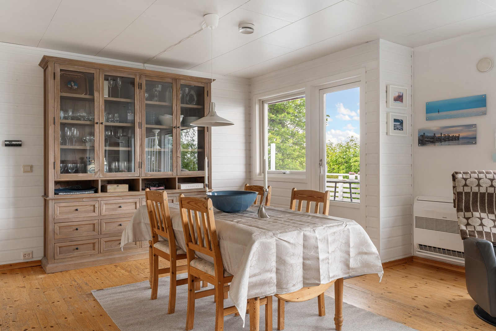 Her får du plass til større spisebord hvor hele storfamilien kan samles.