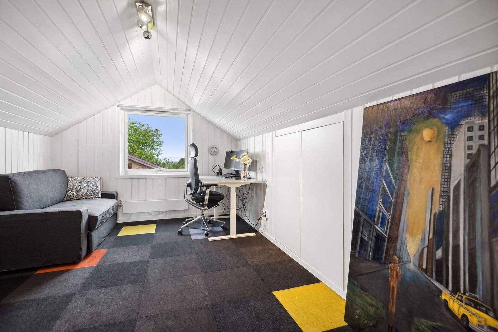 Loftstuen er perfekt som en ekstra oppholdssone for store og små Galleribilde