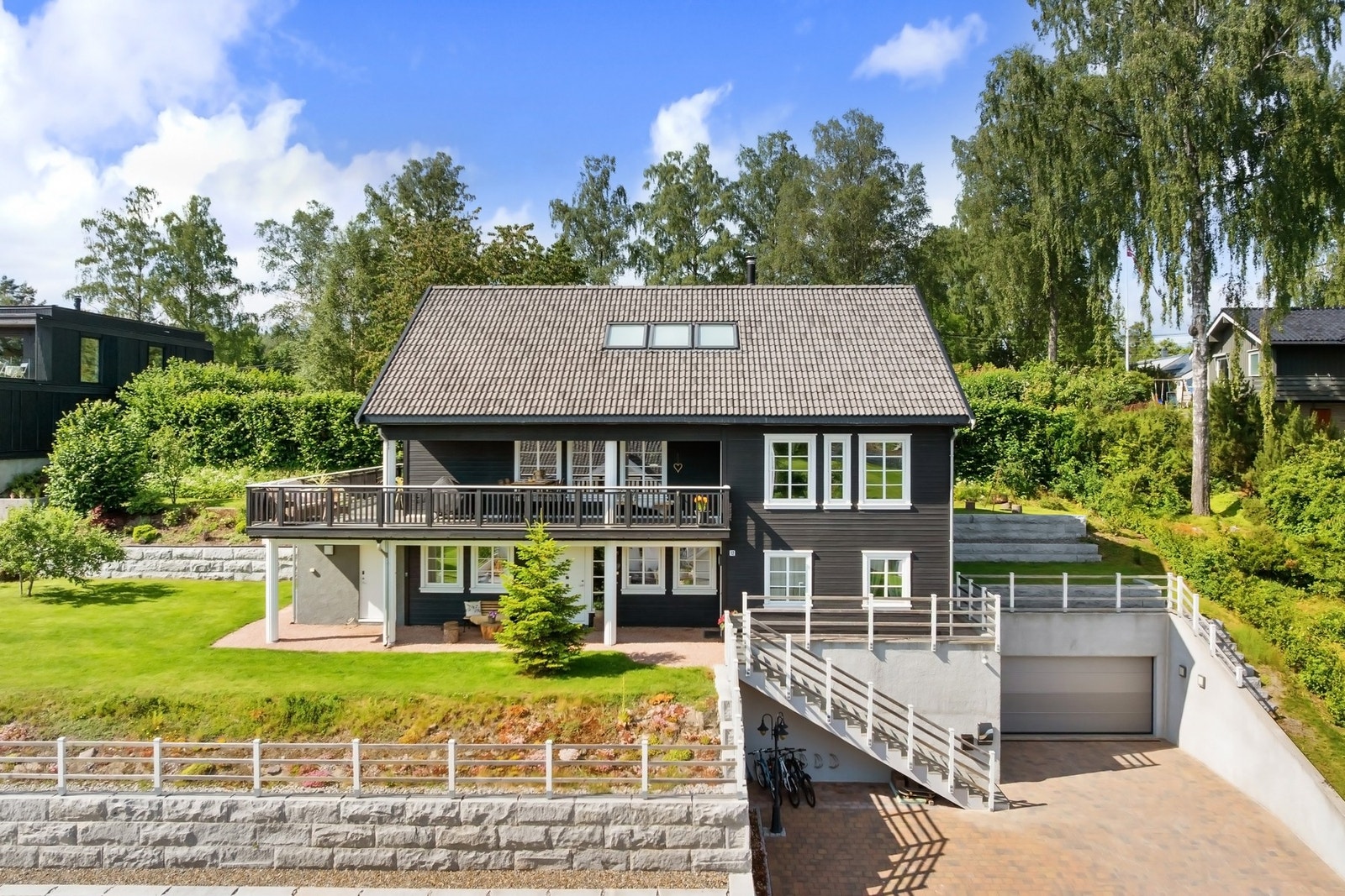 Fasadebilde. Galleribilde