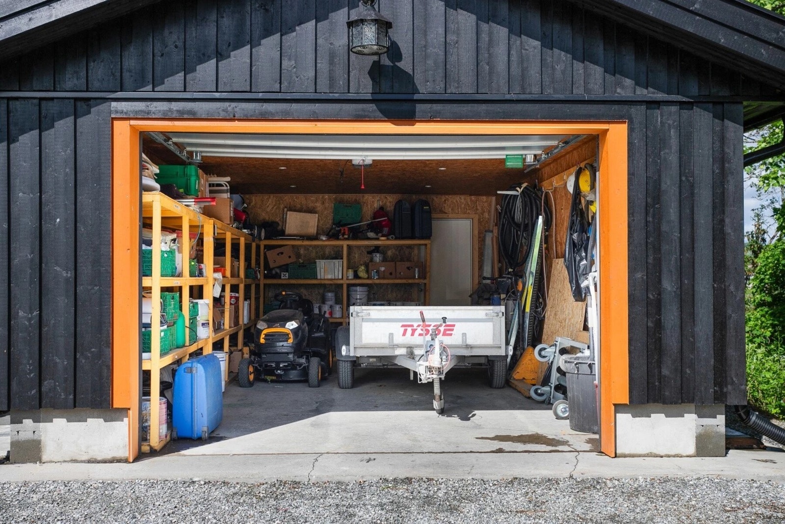 Enkelgarasje. Galleribilde