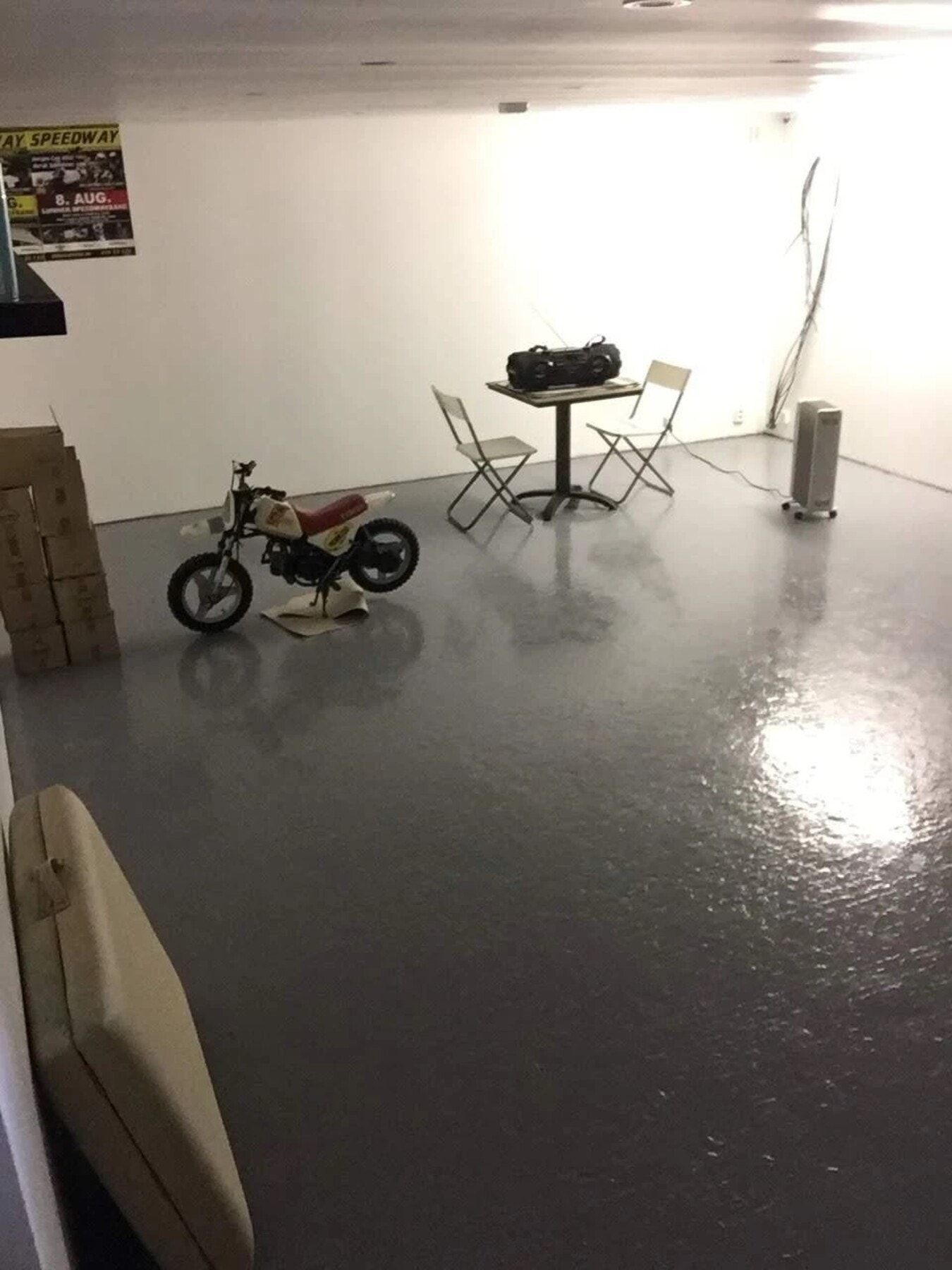 Bilde av garasjen underetasjen Galleribilde