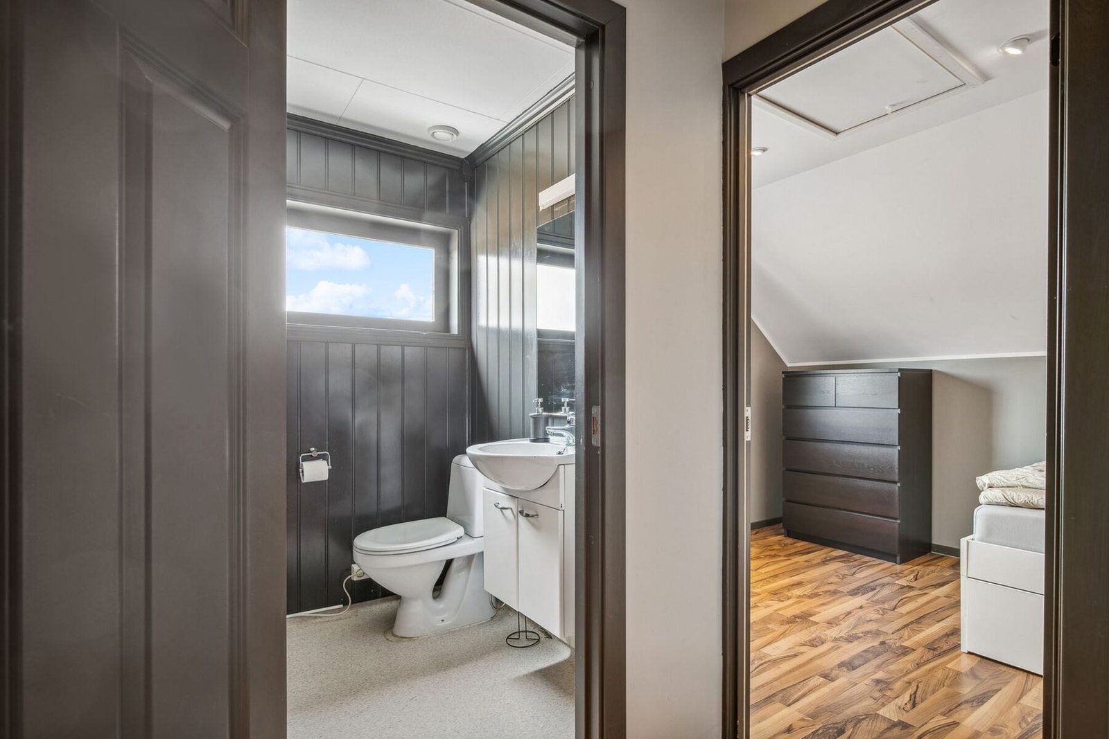 Toalettrom i 2. etasje. Galleribilde