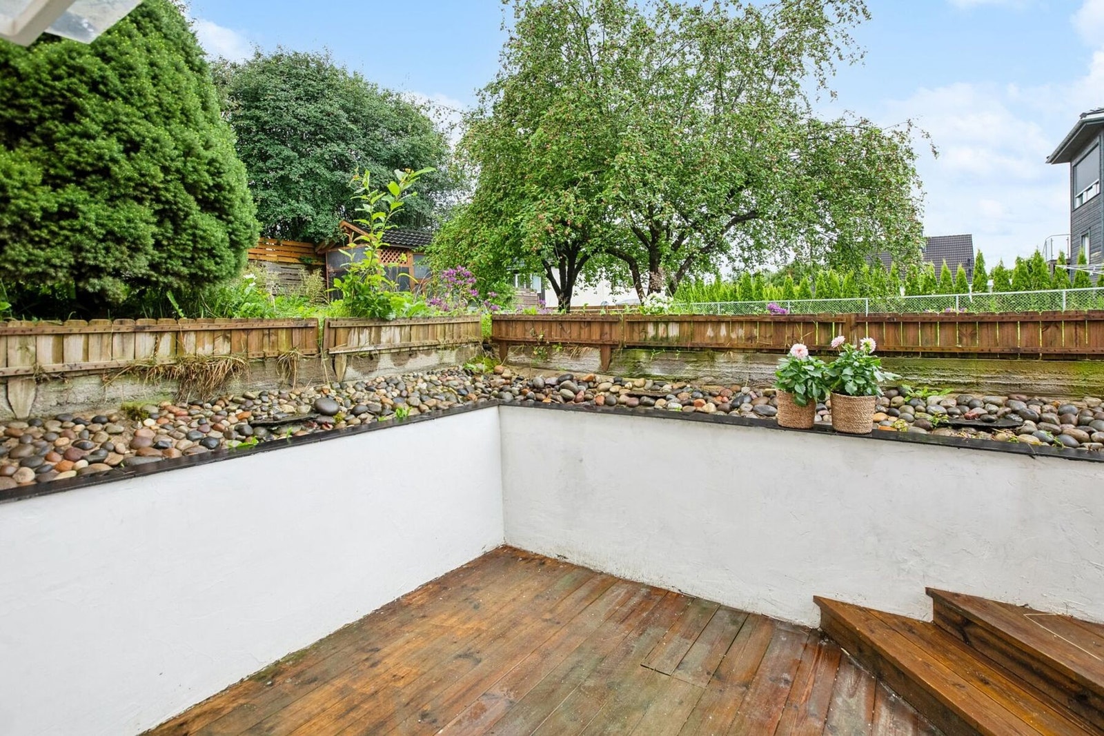 Utgang til terrasse fra stue i hybel 1. Galleribilde