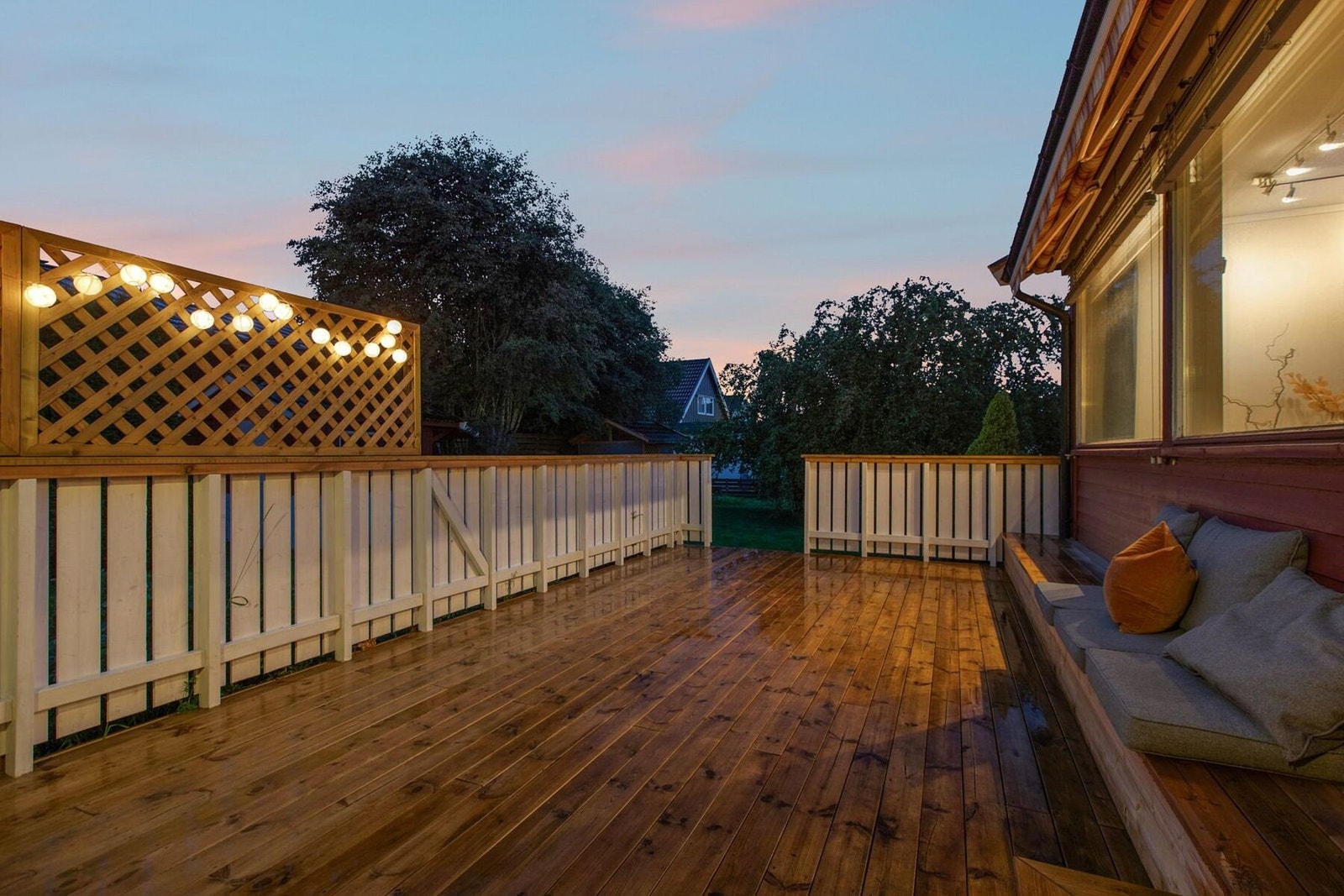 Her er det god plass til utemøbler! Galleribilde