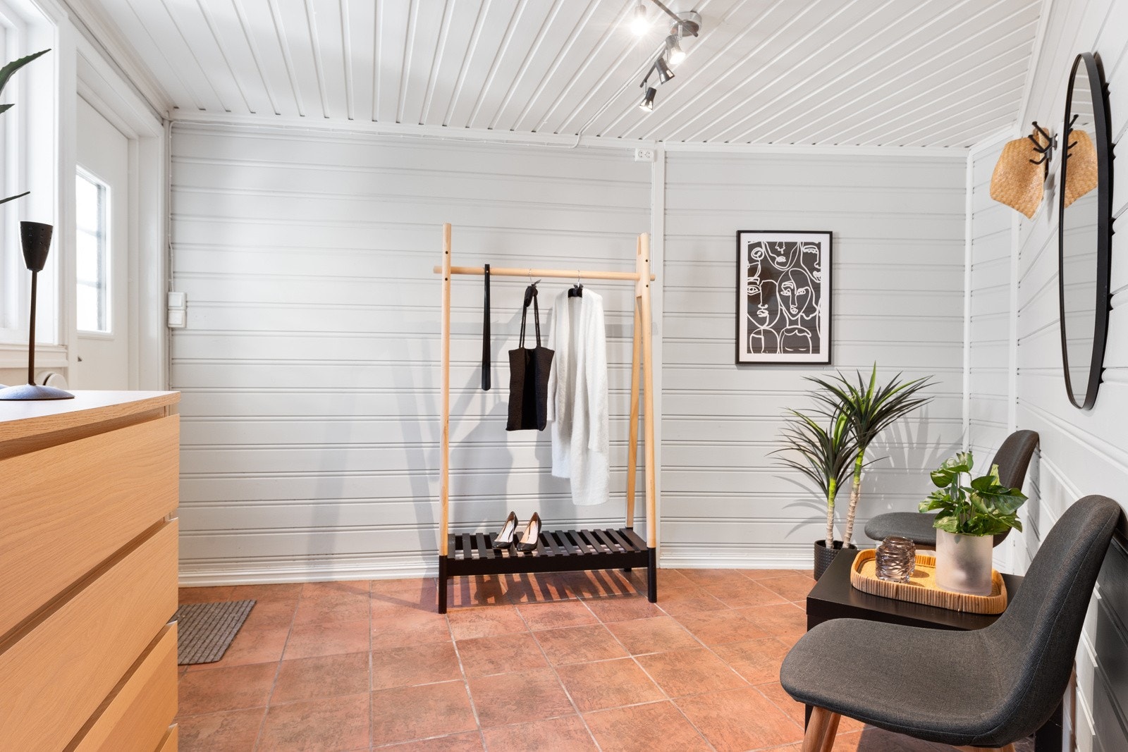 Velkommen inn i romslig gang/entré Galleribilde