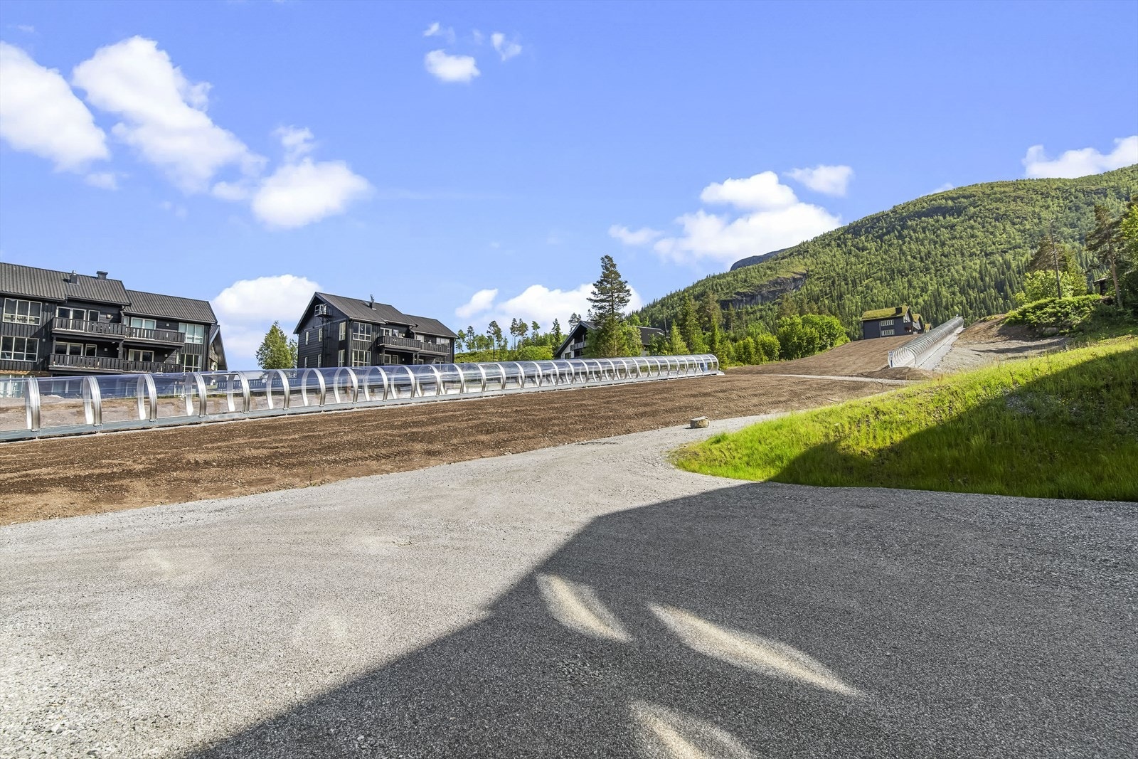 Tilbringer heisen går rett på utsiden av leiligheten. Galleribilde