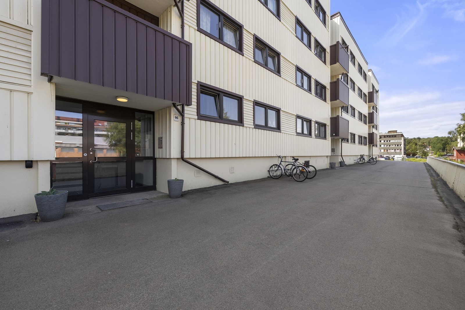 Inngangspart Galleribilde