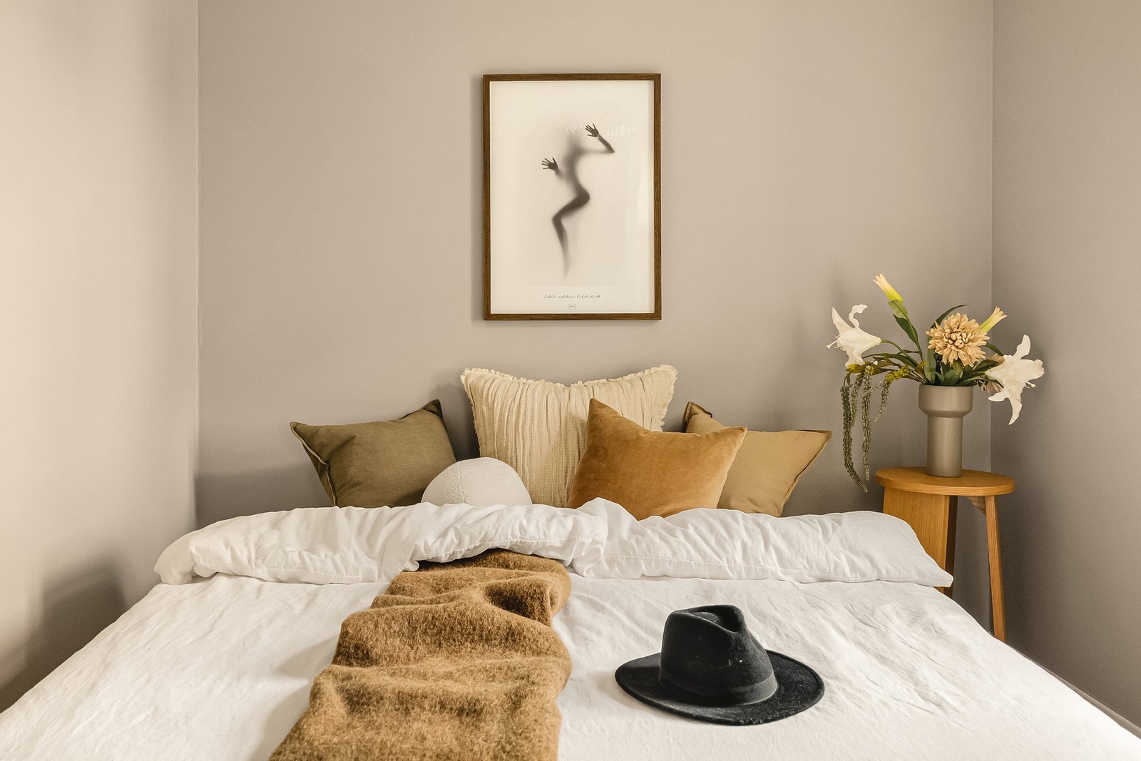 Soverommet har god plass til dobbeltseng og garderobe. Galleribilde