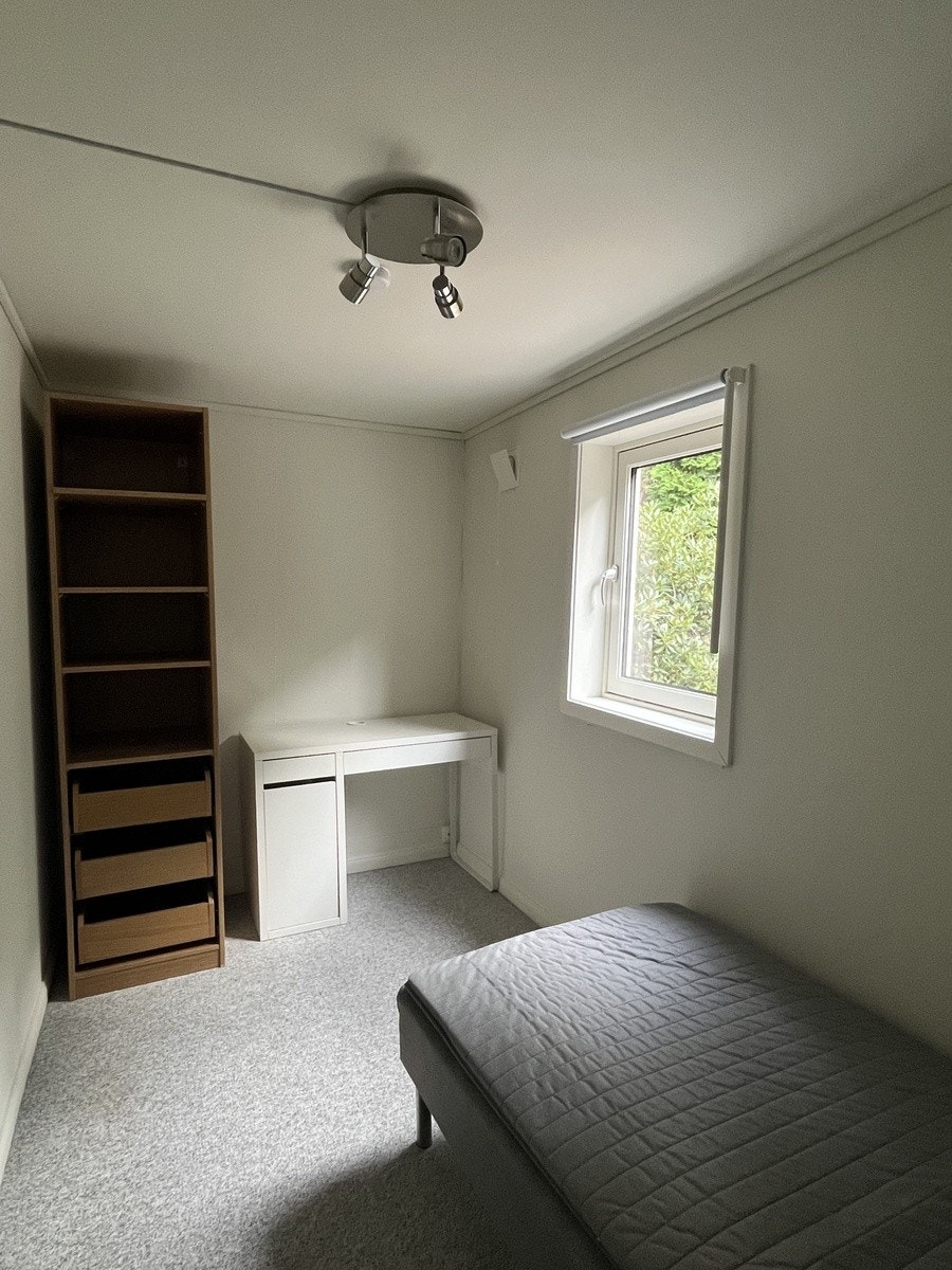 Soverom 1. Perfekt for studenttilværelsen. Galleribilde