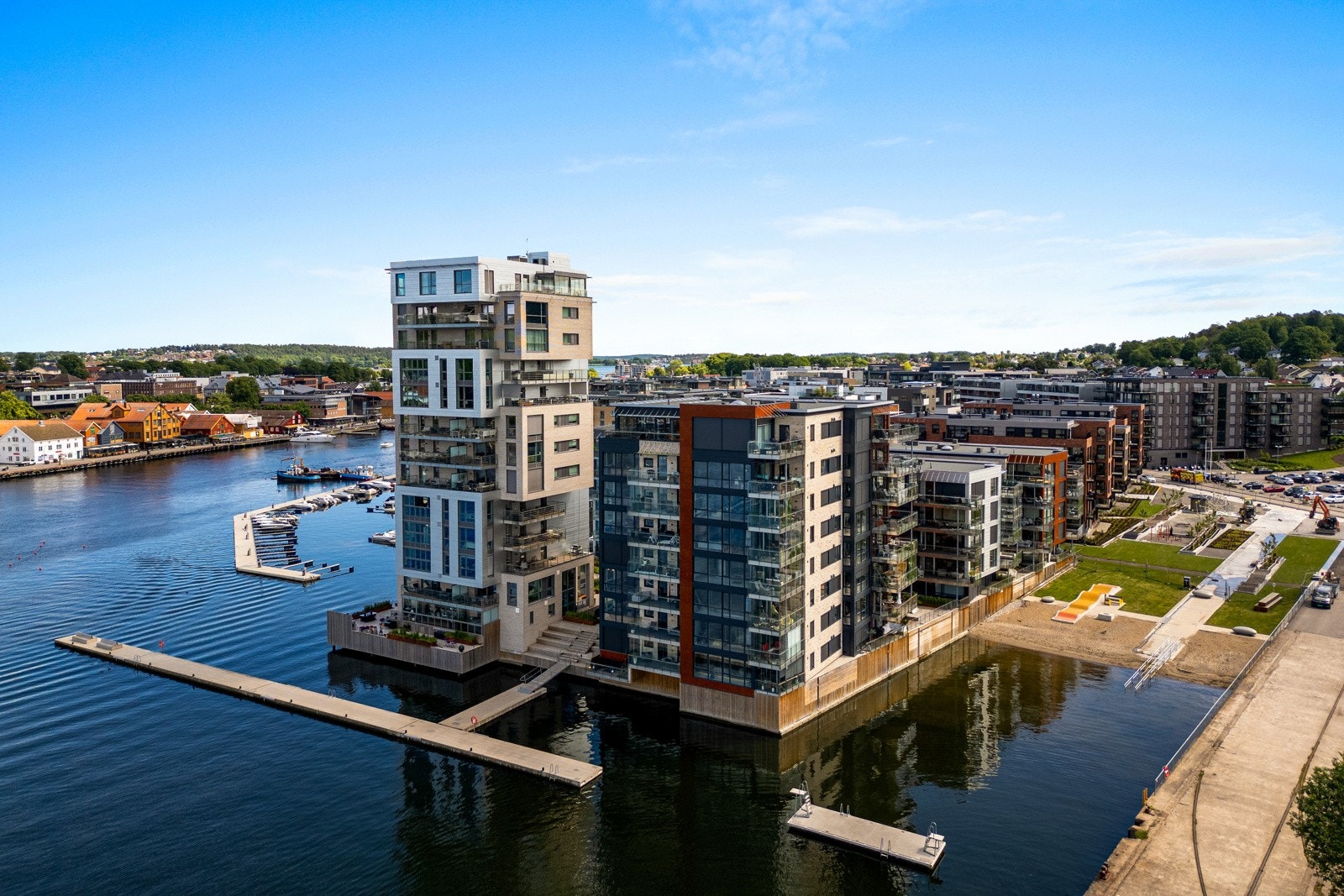 Stedet er under utbygging og fremstår som en perle, nært både bykjernen og den vakre skjærgården. Galleribilde