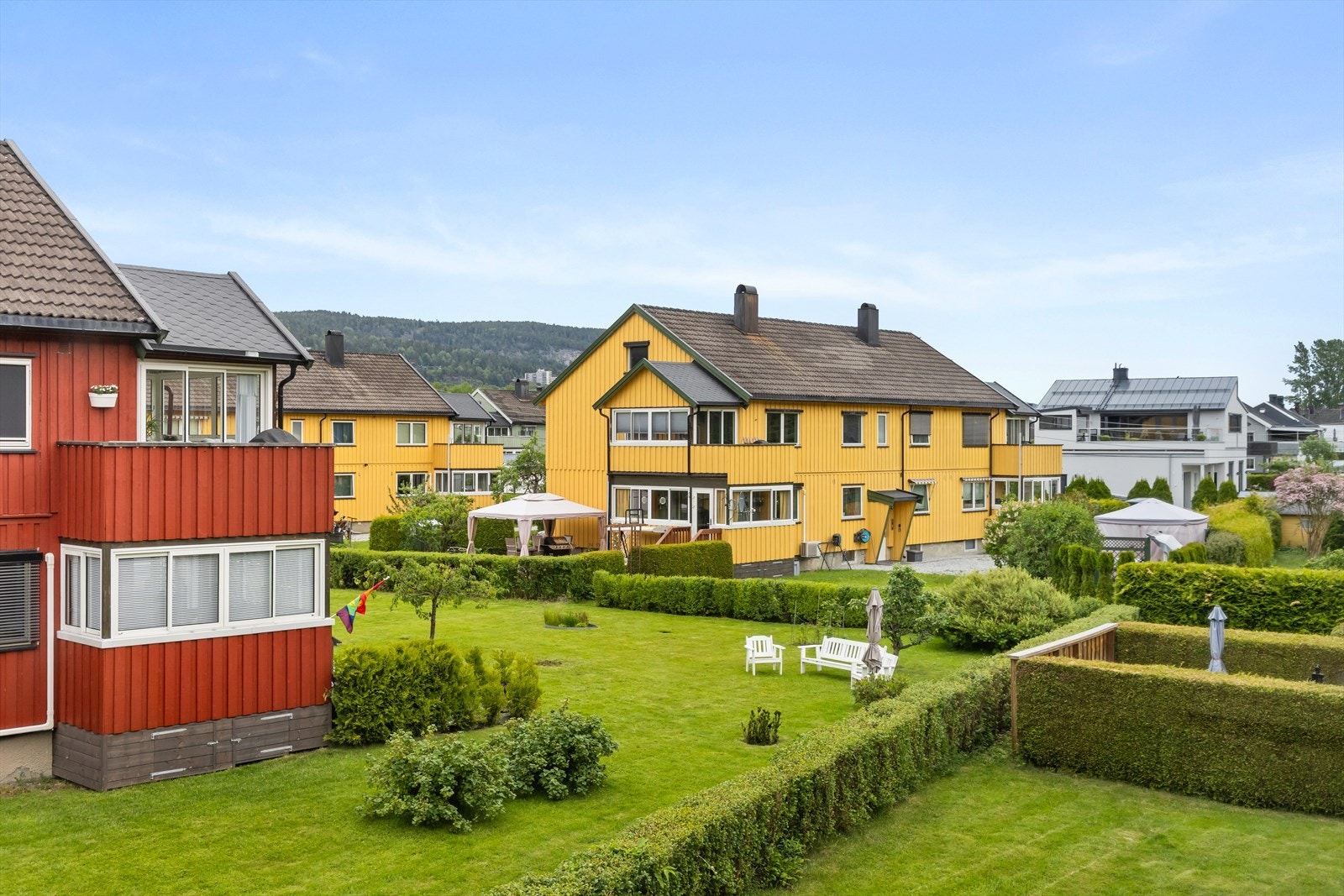 Borettslaget består av 40 boenheter og ligger fint til på Gulskogen Galleribilde